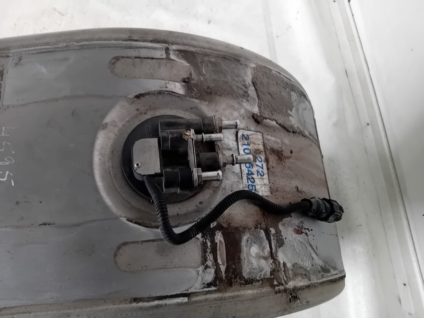 Fuel Tank RENAULT TRUCKS Premium | 96 -  Imagem-4