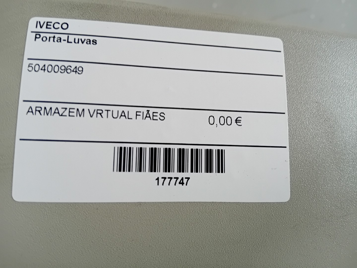 Porta-Luvas IVECO EuroCargo I-III | 91 - 15 Imagem-4