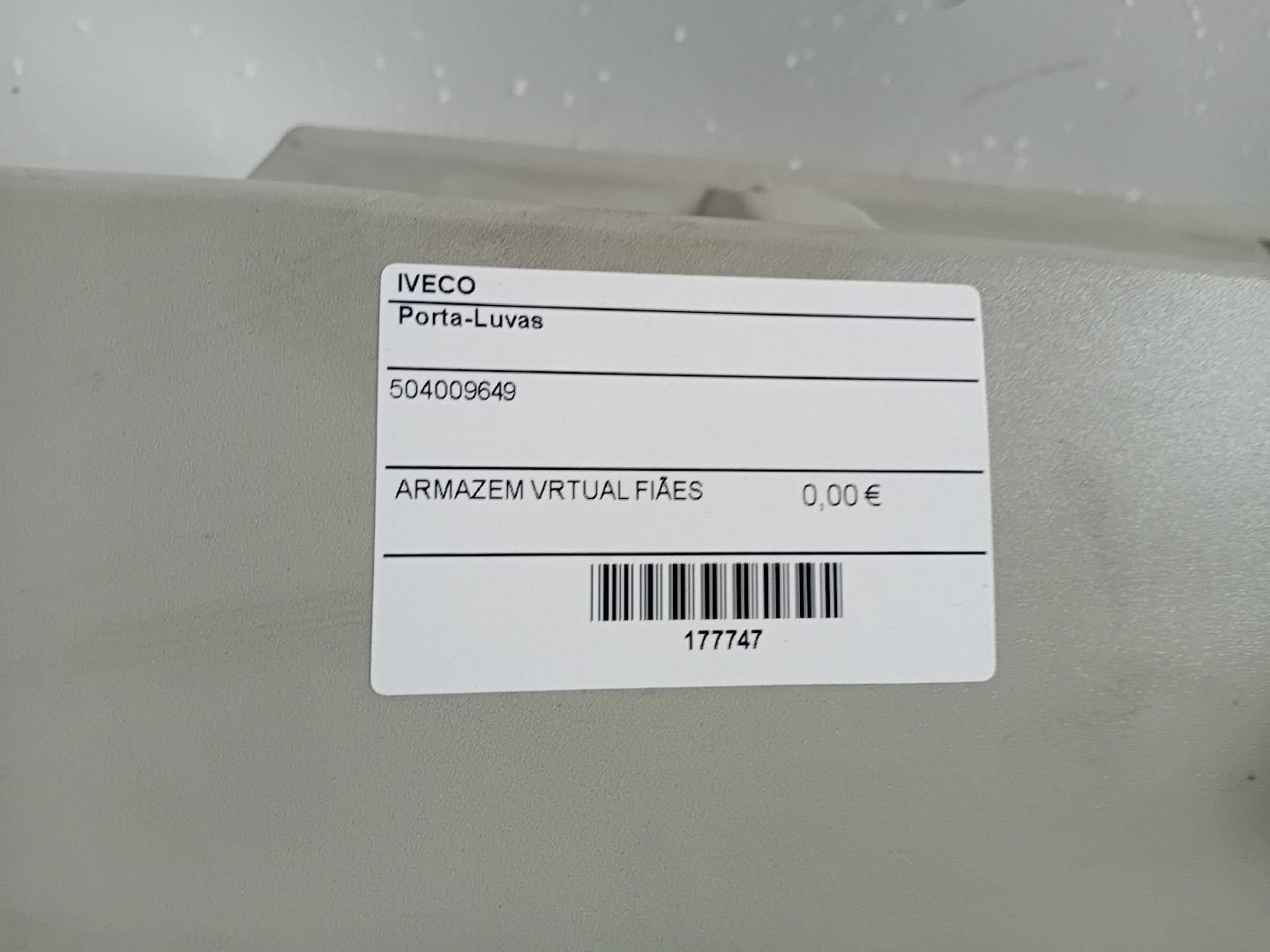 Porta-Luvas IVECO EuroCargo I-III | 91 - 15 Imagem-2