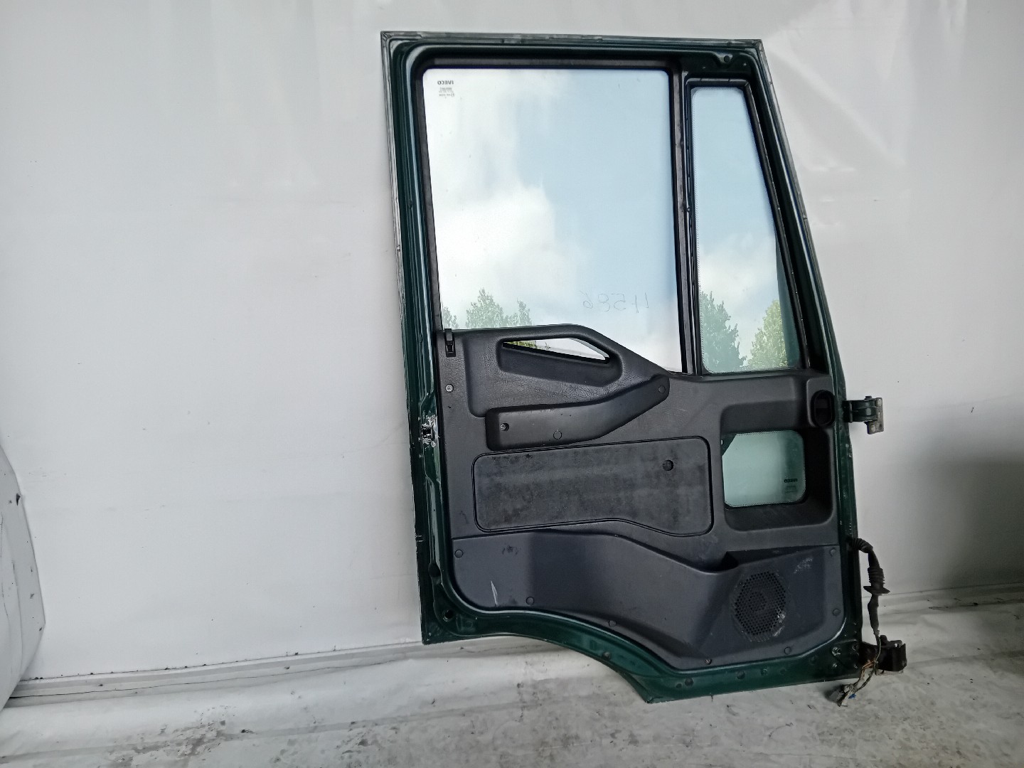 Front Door Left  IVECO EuroCargo I-III | 91 - 15 Imagem-3