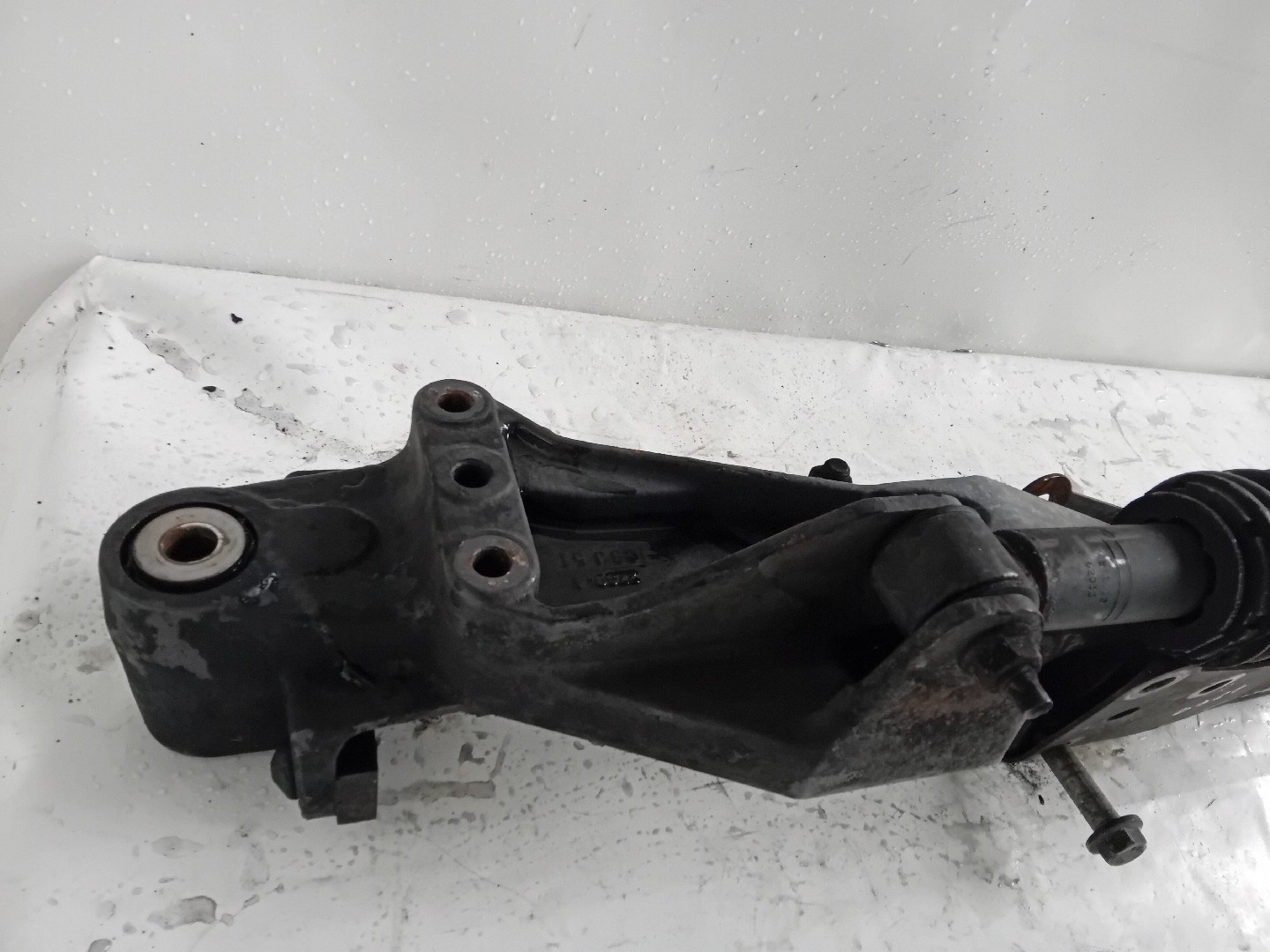Braço suspensão de cabine  VOLVO FH | 05 -  Imagem-2