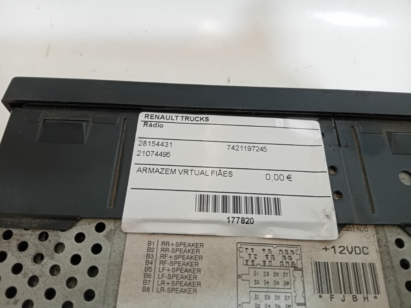 RADIO RENAULT TRUCKS Premium | 96 -  Imagem-4