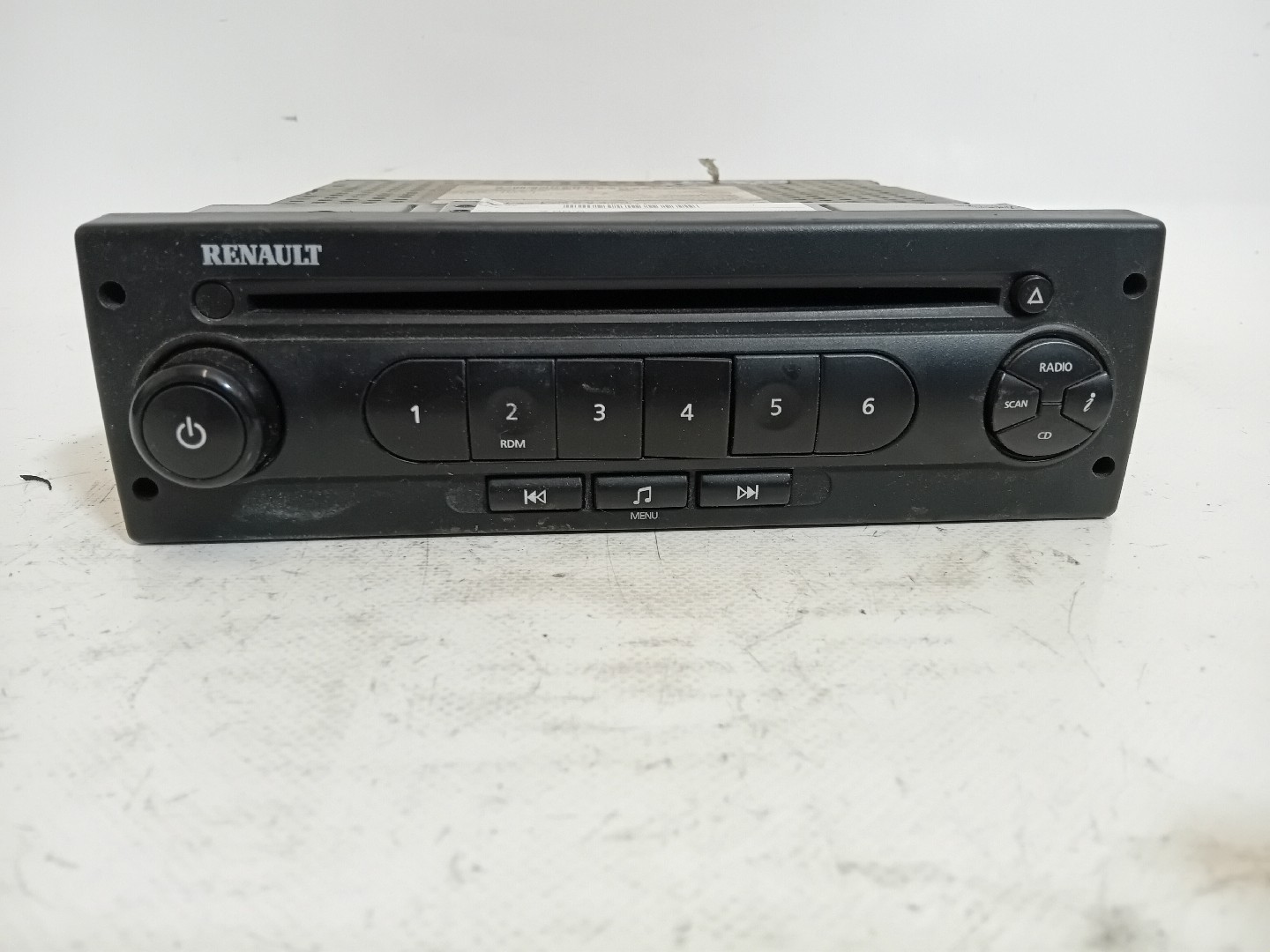 RADIO RENAULT TRUCKS Premium | 96 -  Imagem-2