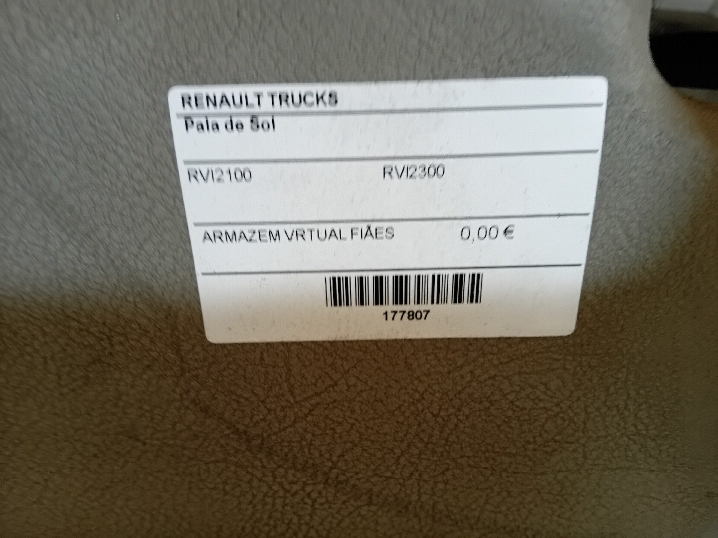 Pala de Sol RENAULT TRUCKS Premium | 96 -  Imagem-2