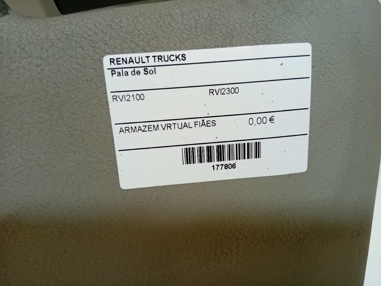 Pala de Sol RENAULT TRUCKS Premium | 96 -  Imagem-3