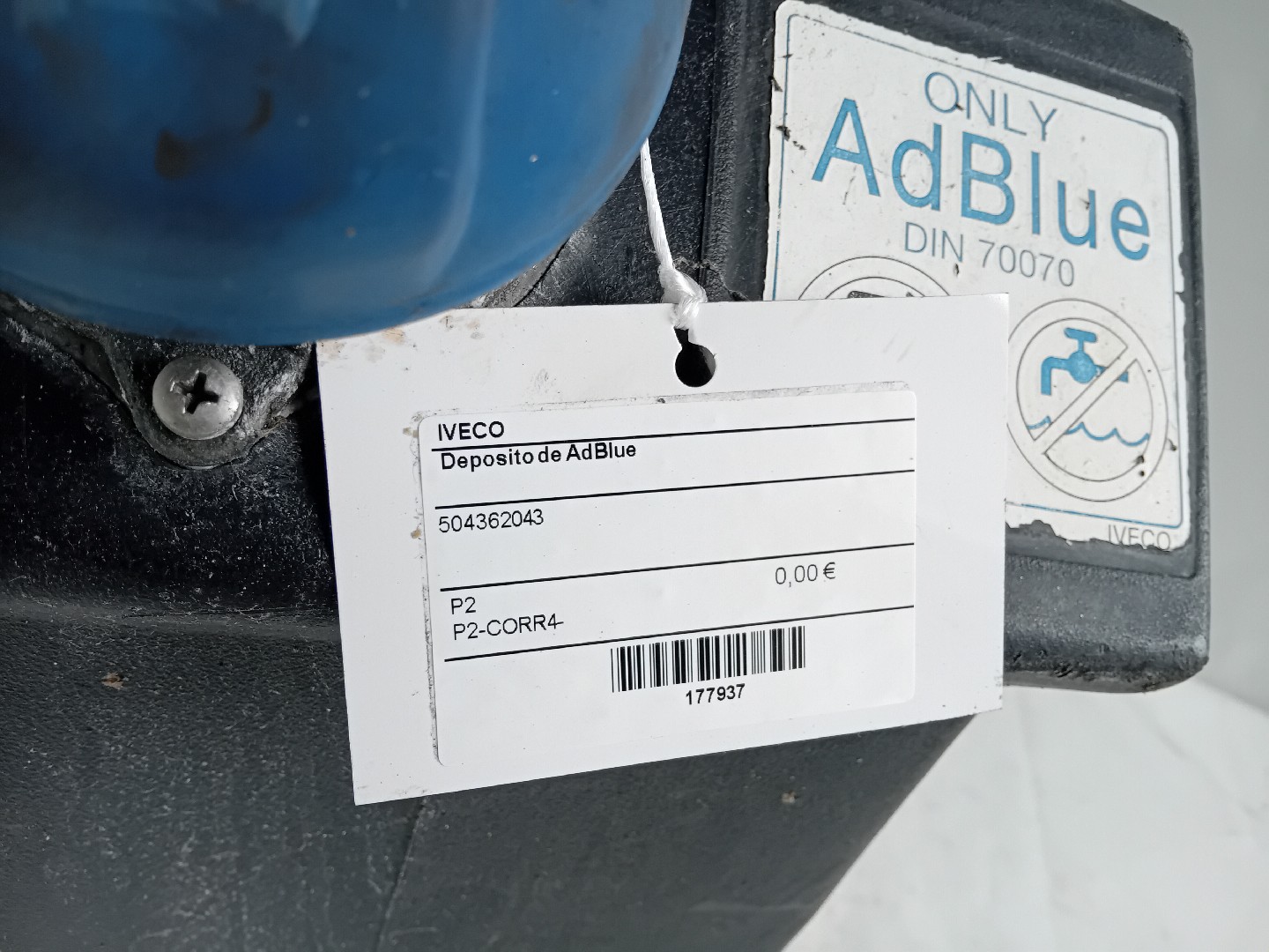 Deposito de AdBlue IVECO EuroCargo I-III | 91 - 15 Imagem-2
