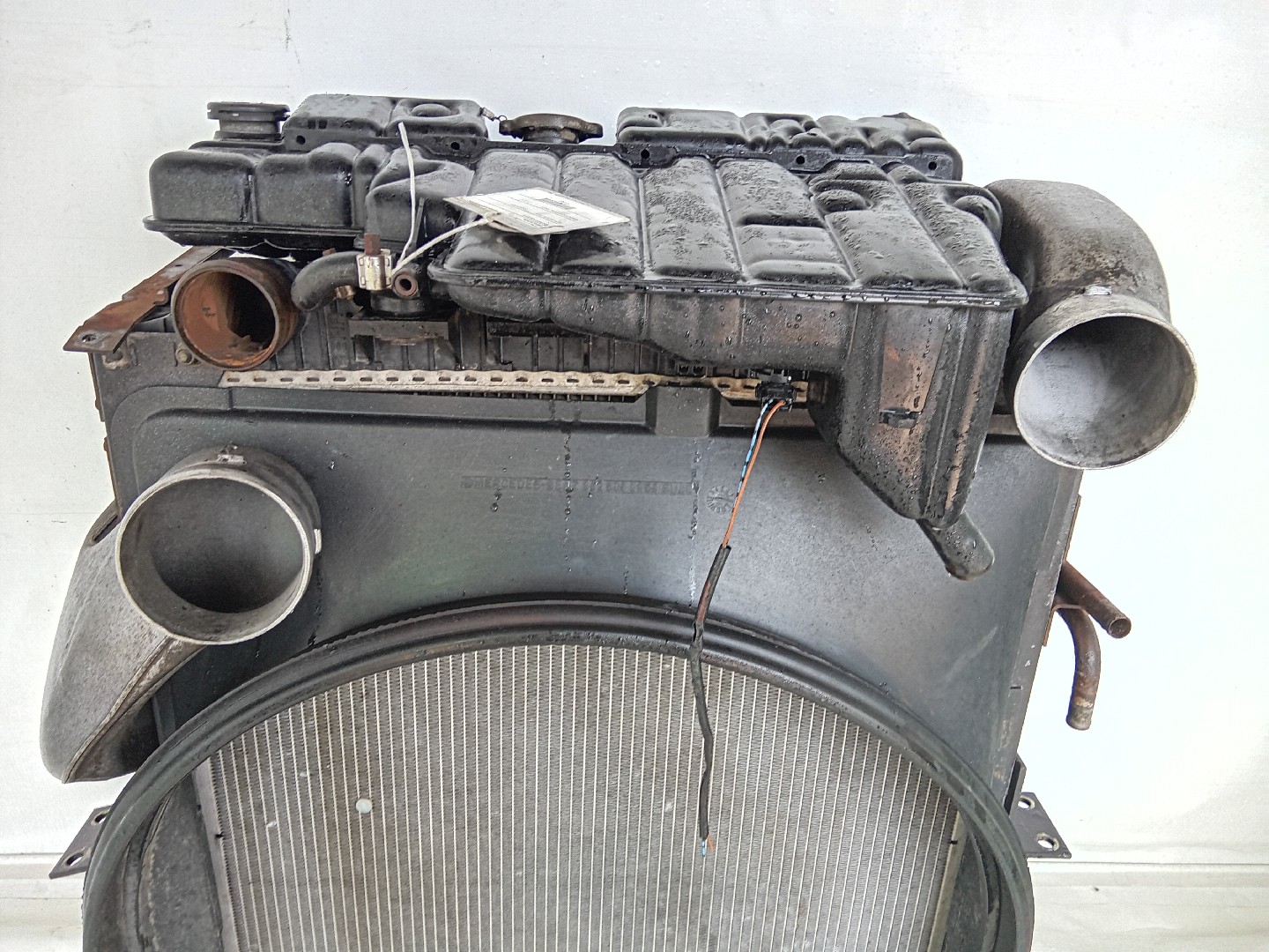 Water Radiator MERCEDES-BENZ ACTROS | 96 - 02 Imagem-11