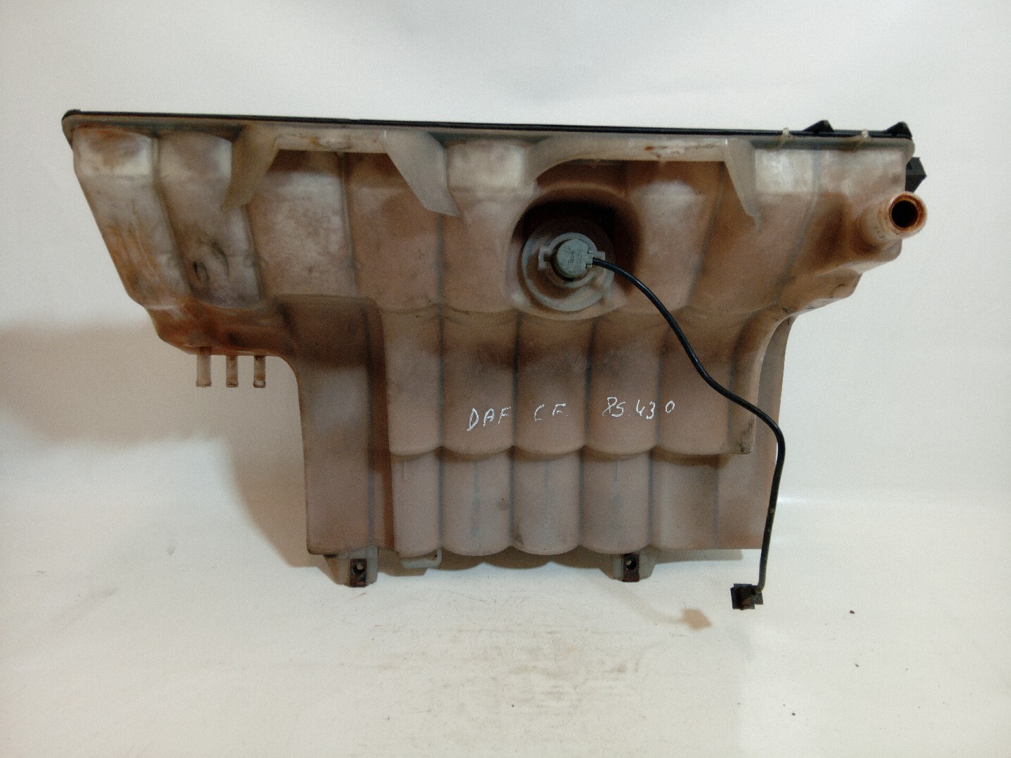 Deposito da Água DAF CF 85 | 01 - 13 Imagem-3