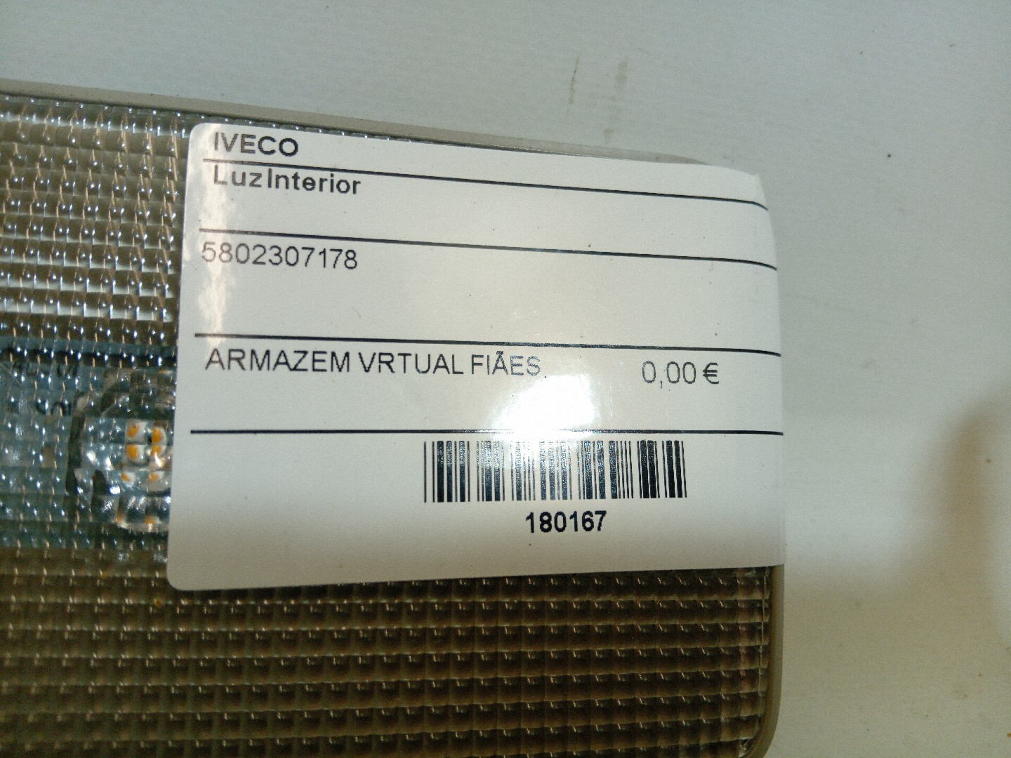 Luz Interior IVECO Stralis | 12 -  Imagem-1