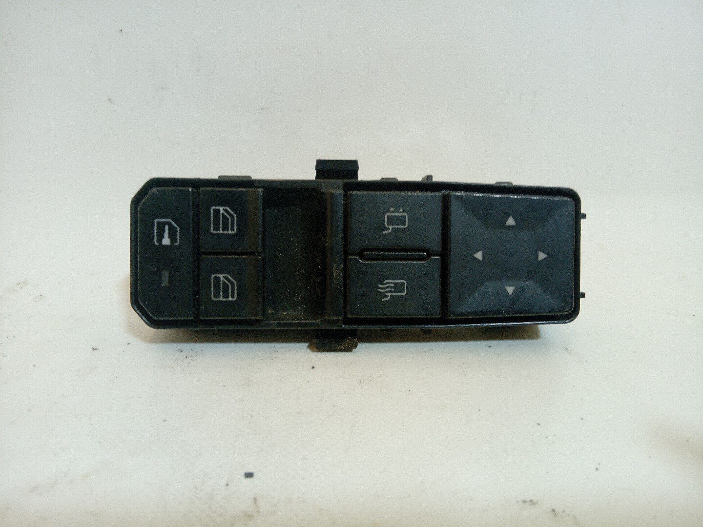 MainImage
