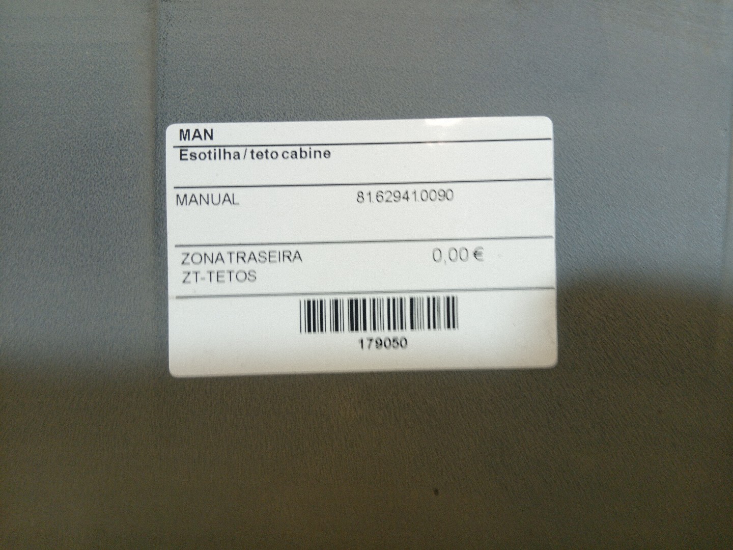 Esotilha / teto cabine  MAN TGX | 07 -  Imagem-1