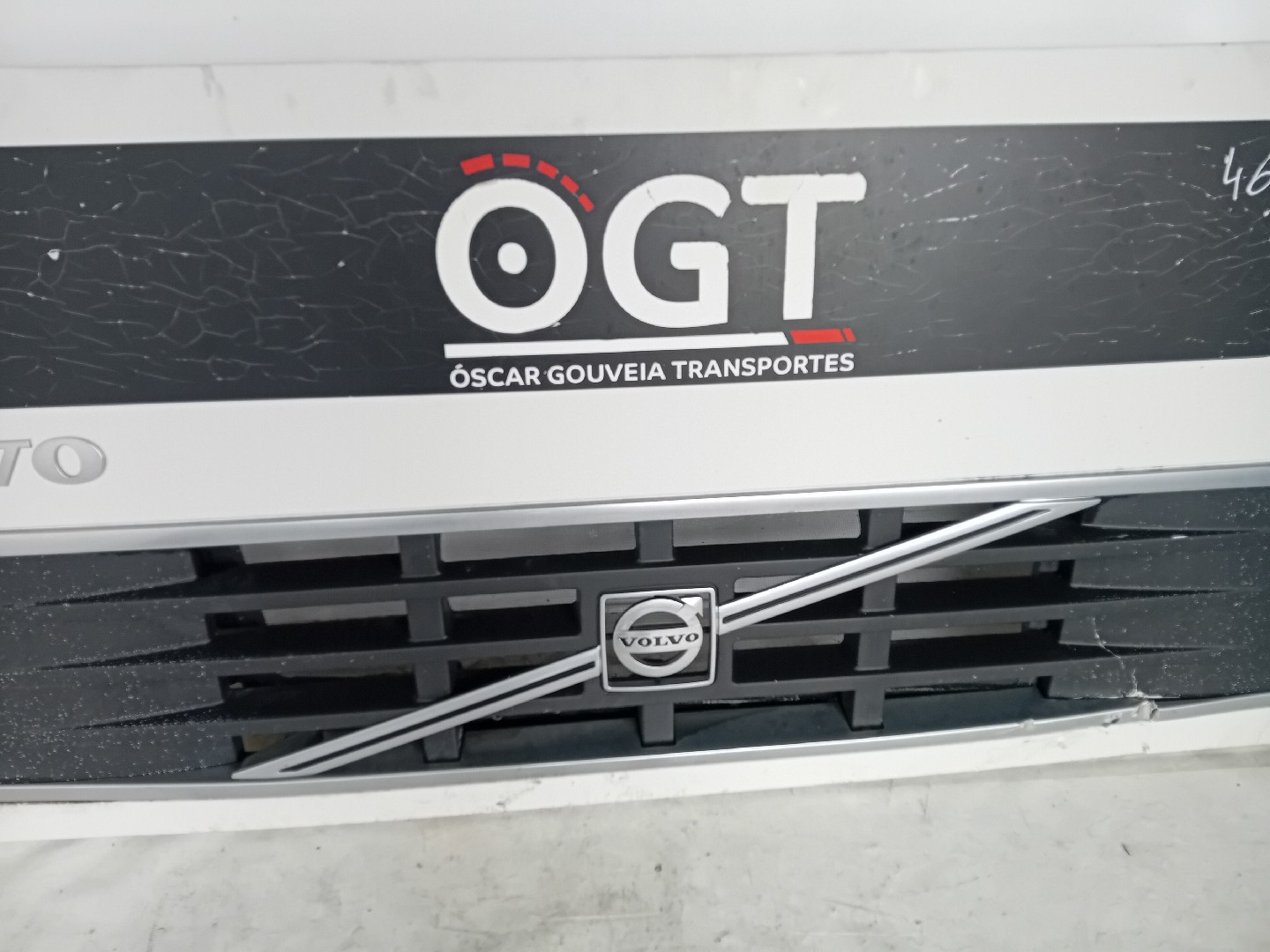 Grelha da Frente VOLVO FH | 05 -  Imagem-2