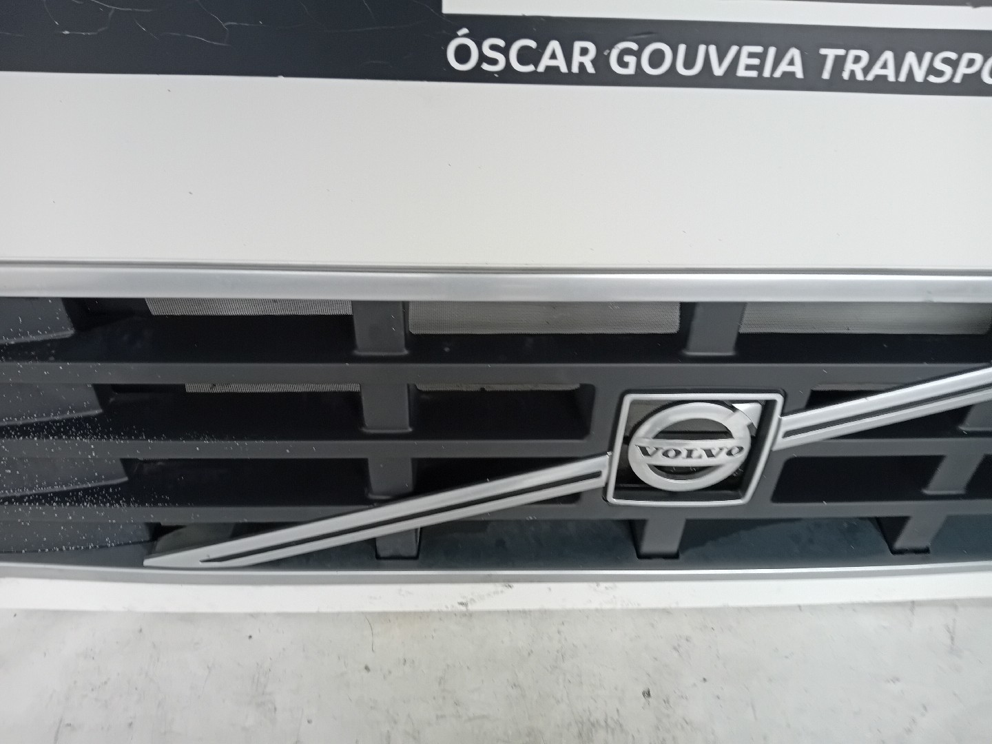 Grelha da Frente VOLVO FH | 05 -  Imagem-5