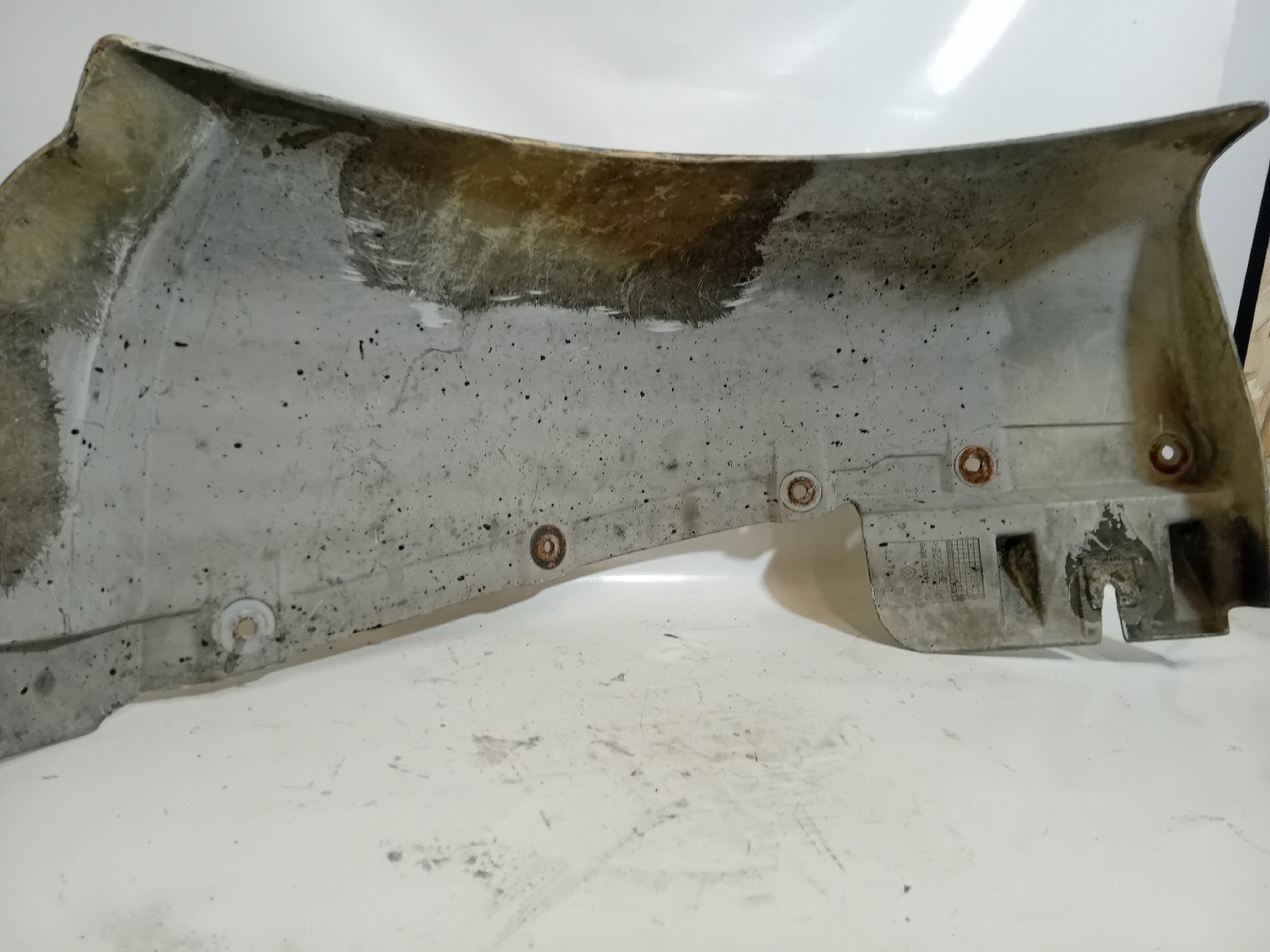 Acabamento Guarda Lamas RENAULT TRUCKS Midlum | 00 -  Imagem-6