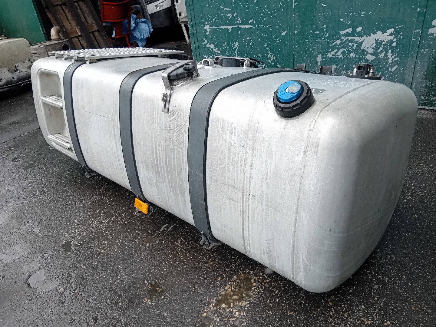 Fuel Tank MERCEDES-BENZ ACTROS MP4 | 11 -  Imagem-1