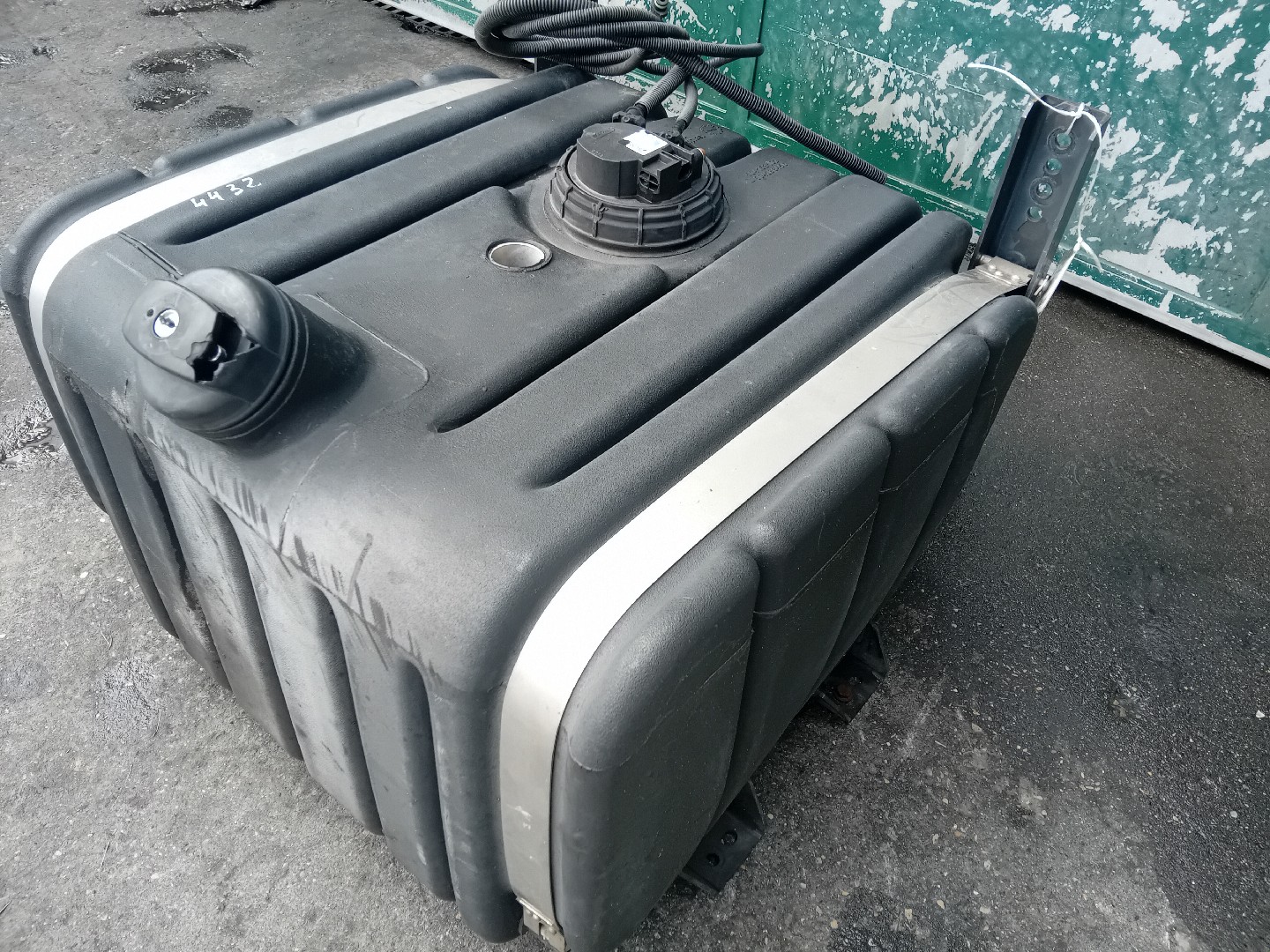 Fuel Tank IVECO EuroCargo I-III | 91 - 15 Imagem-2