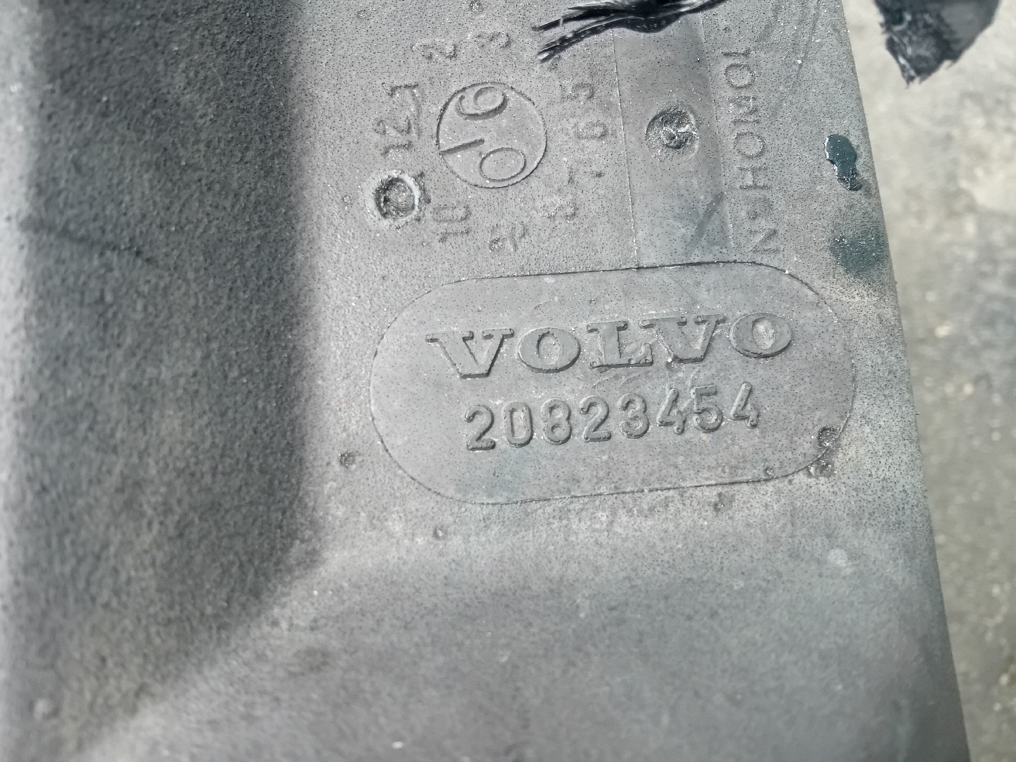 Fuel Tank VOLVO FL 6 | 85 - 00 Imagem-4