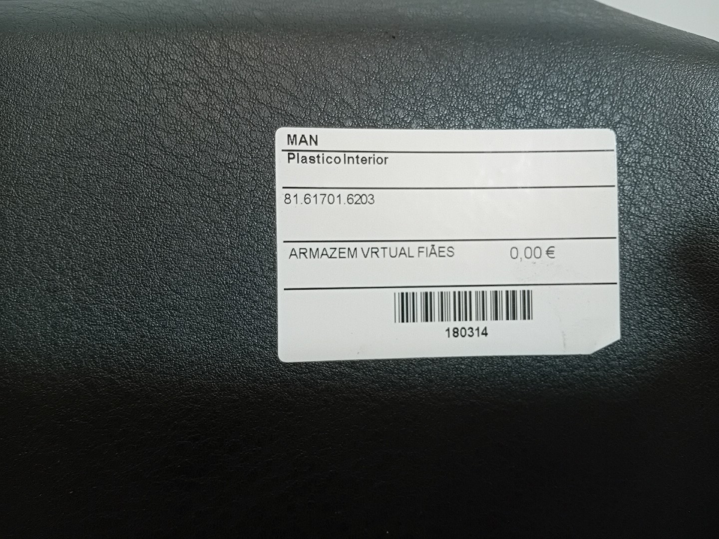 PLASTICO INTERIOR MAN TGA | 00 -  Imagem-2