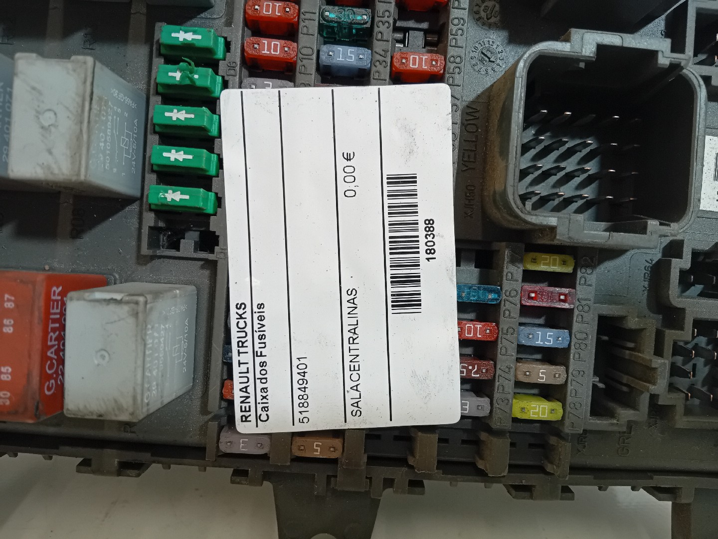 Caixa dos Fusíveis RENAULT TRUCKS Premium 2 | 05 -  Imagem-1