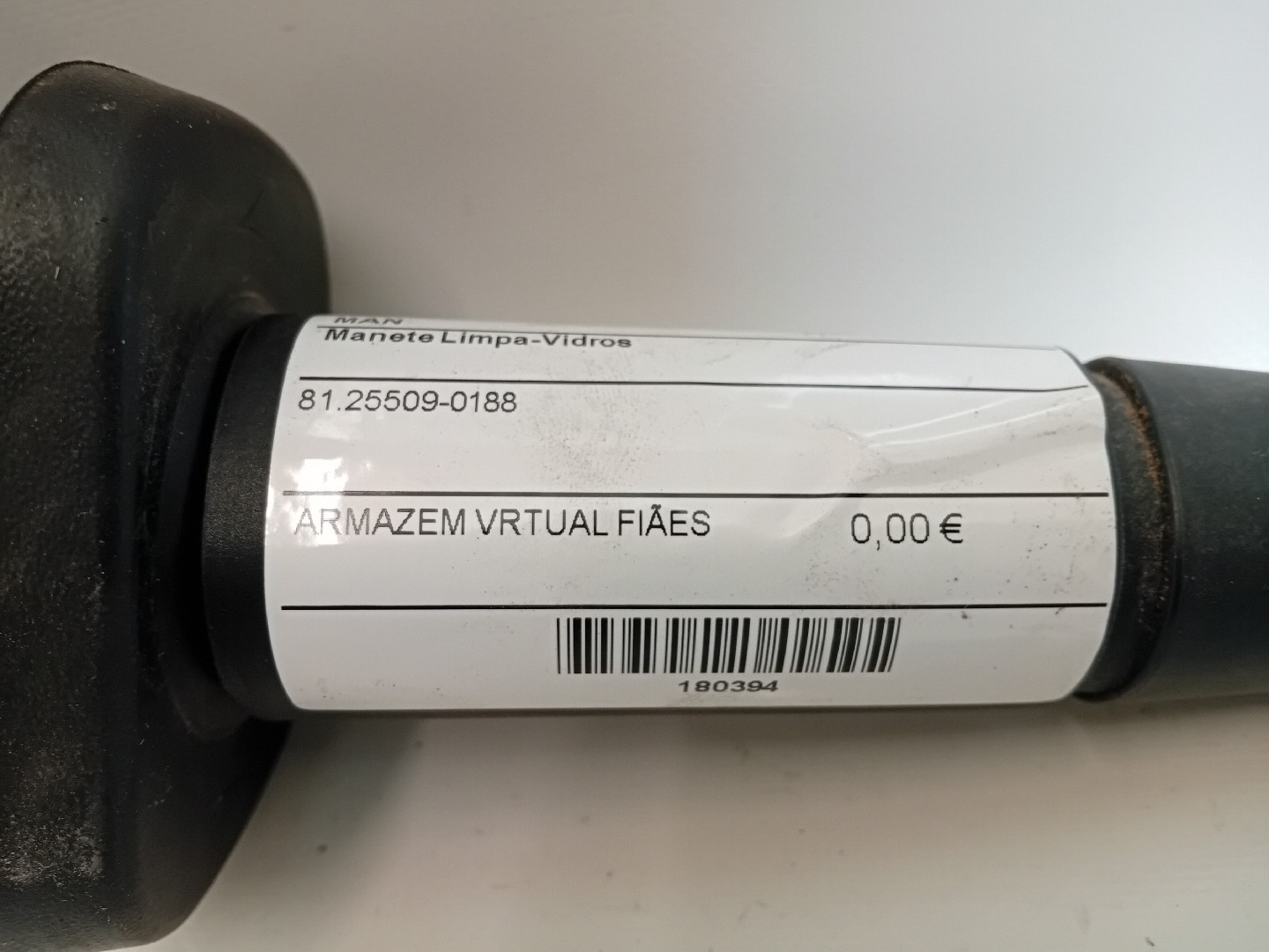 MANETE LIMPA-VIDROS MAN TGX | 07 -  Imagem-4