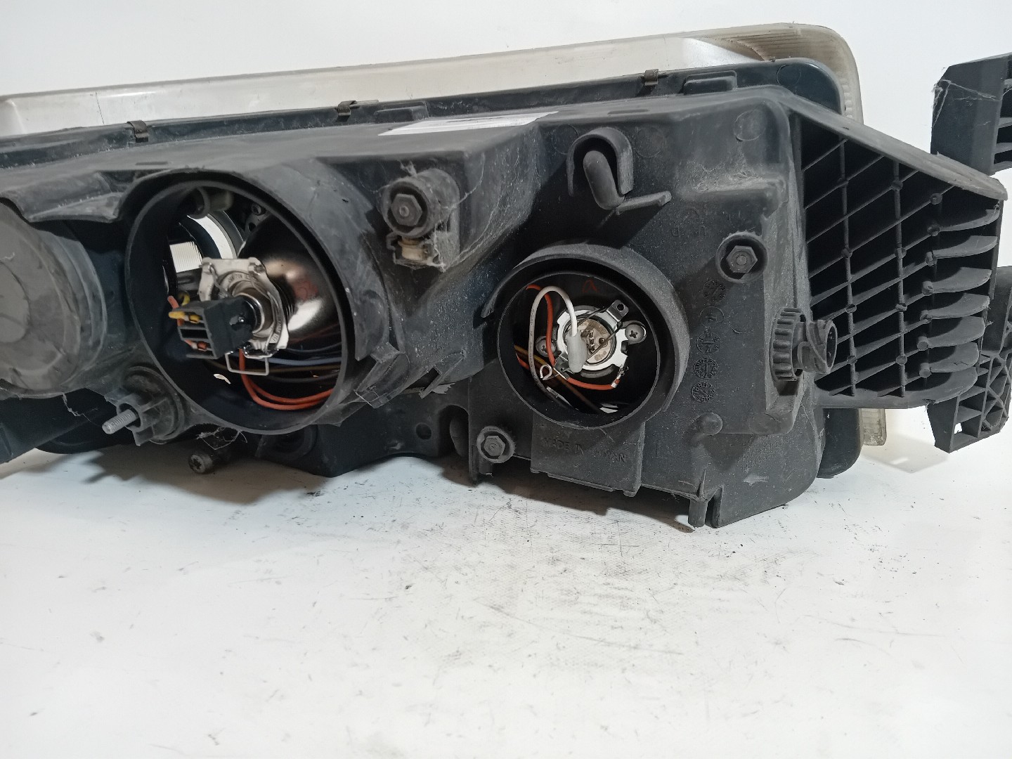 Otica RENAULT TRUCKS Premium 2 | 05 -  Imagem-6