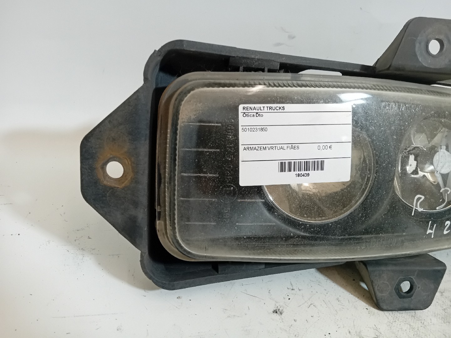 Right Headlight  RENAULT TRUCKS Midlum | 00 -  Imagem-1