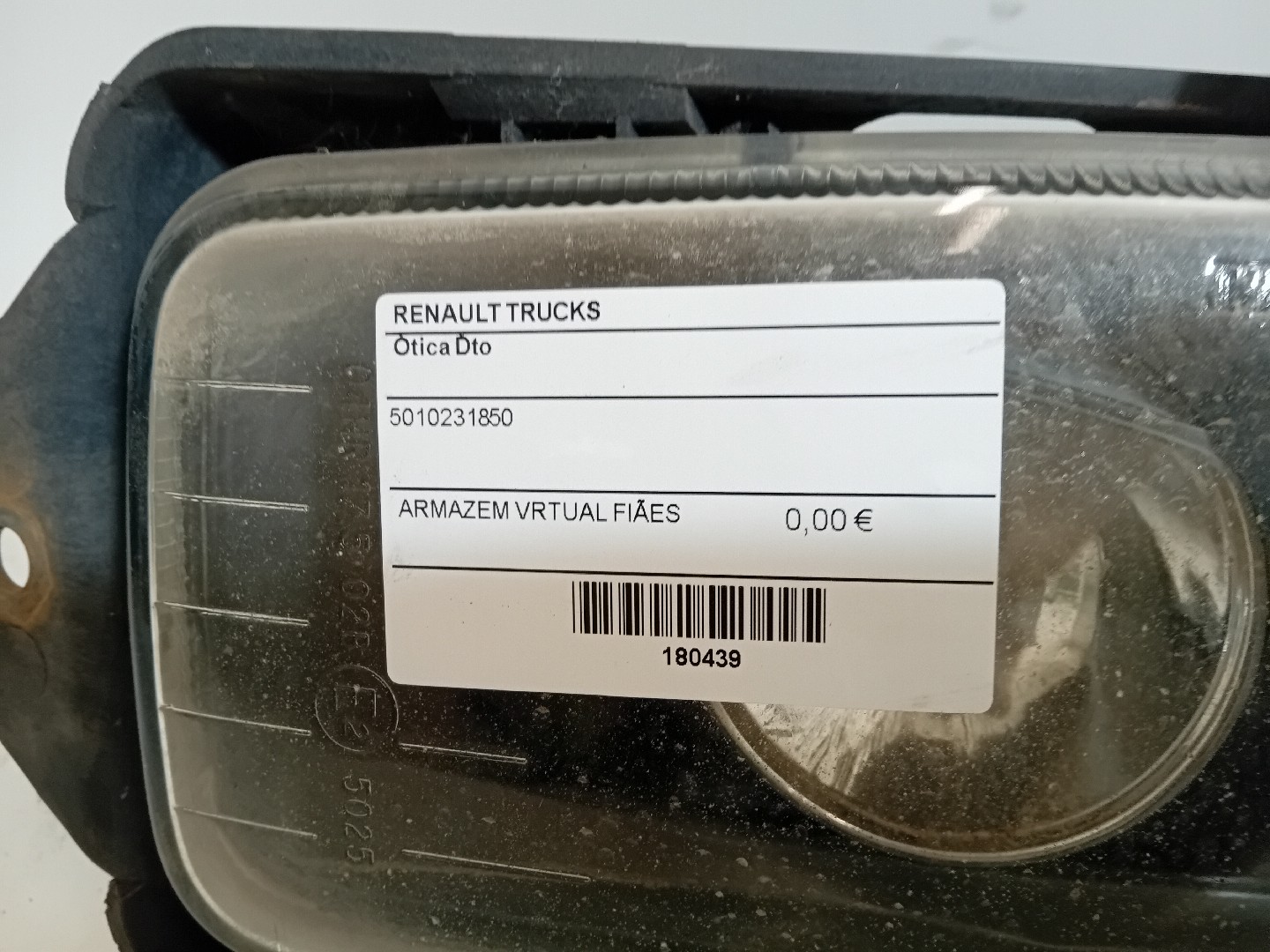 Right Headlight  RENAULT TRUCKS Midlum | 00 -  Imagem-3
