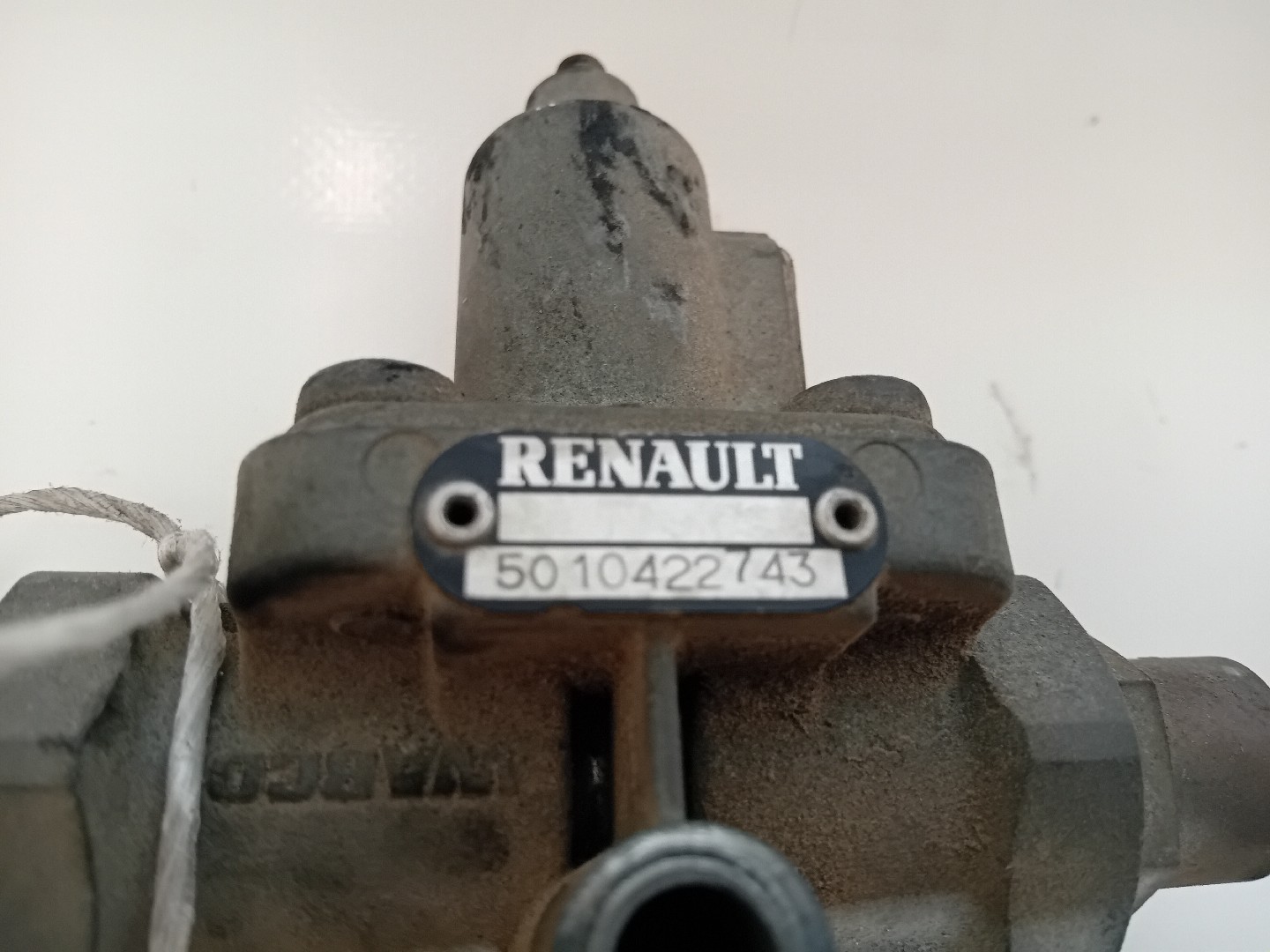 VALVULA RENAULT TRUCKS Premium 2 | 05 -  Imagem-2