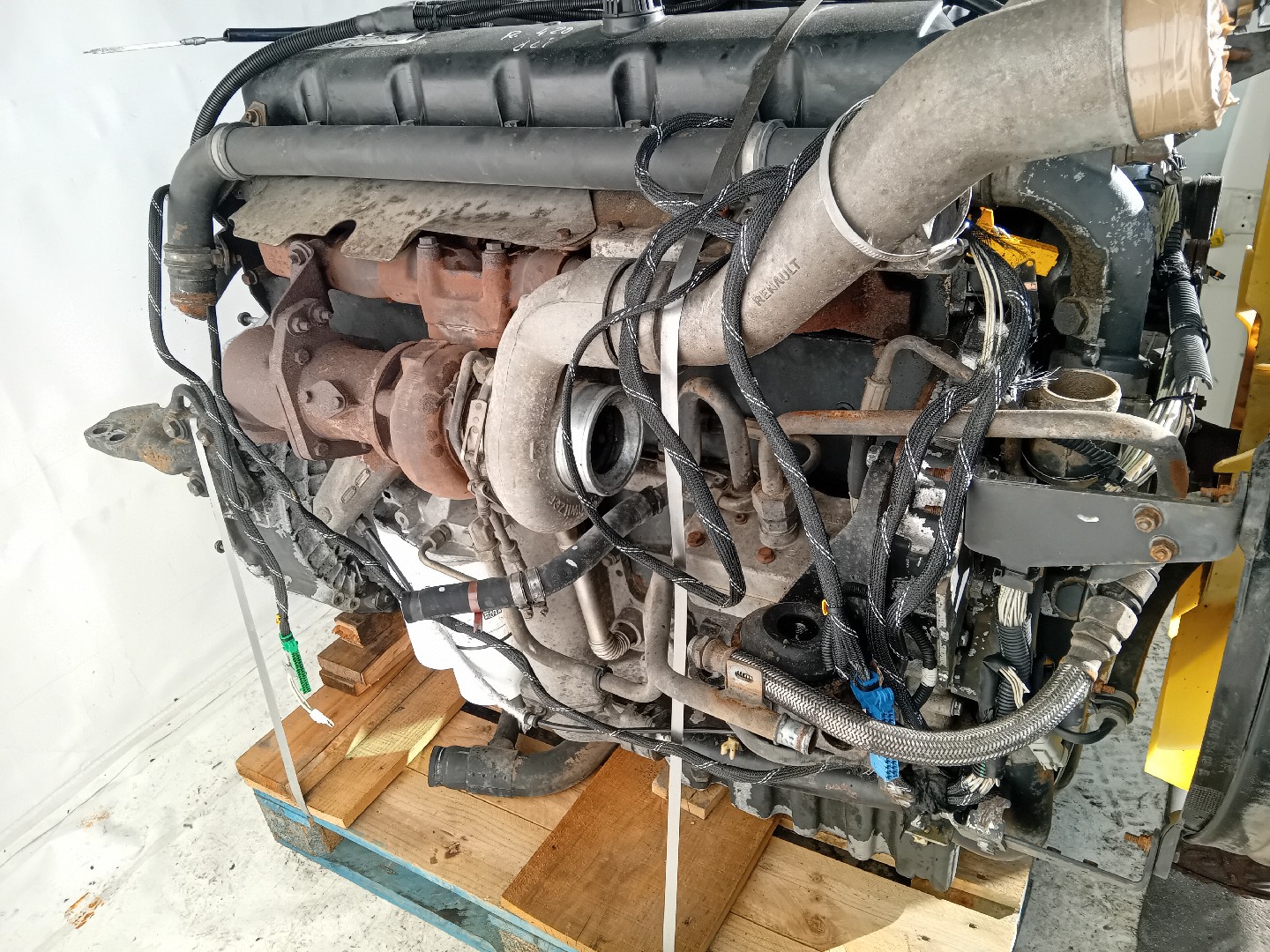 Motor RENAULT TRUCKS Premium | 96 -  Imagem-6