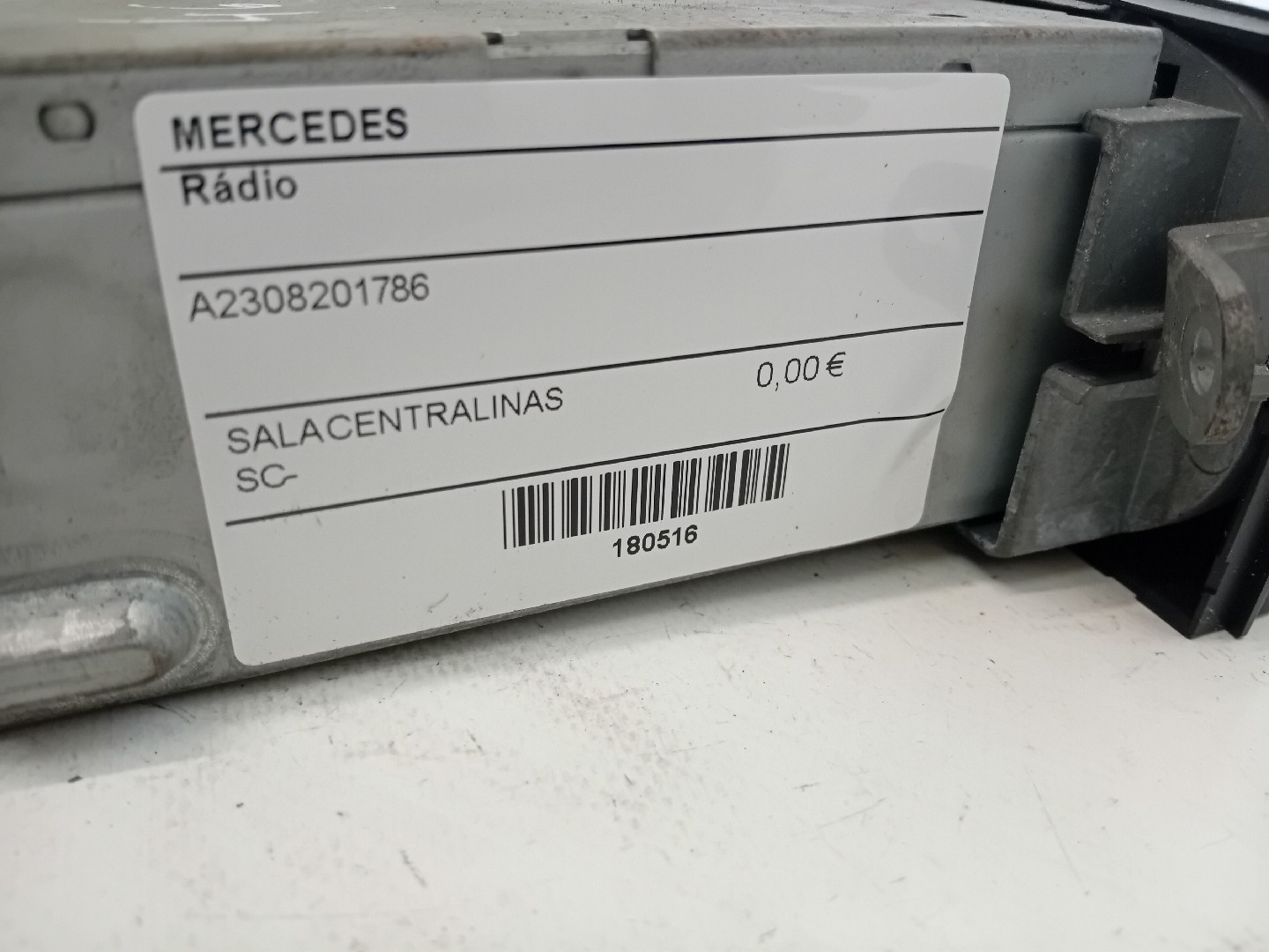 RADIO MERCEDES-BENZ C-CLASS (W203) | 00 - 07 Imagem-4