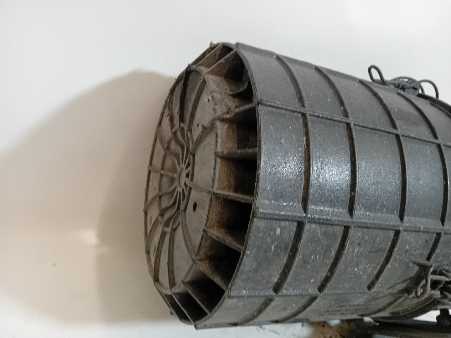 Caixa de Filtro de ar NISSAN CABSTAR (F23, H41, H42) | 92 - 11 Imagem-2