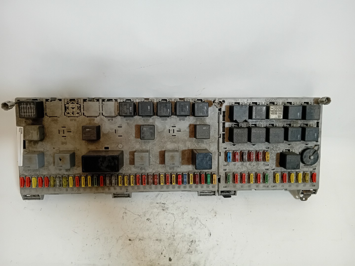 Placa SCANIA P,G,R,T - series | 03 -  Imagem-1