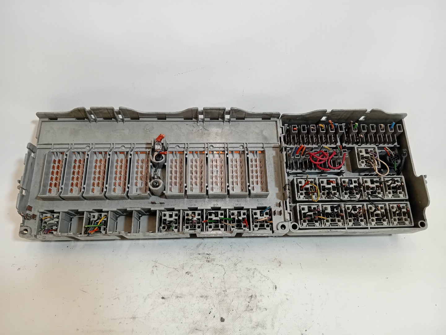 Placa SCANIA P,G,R,T - series | 03 -  Imagem-2