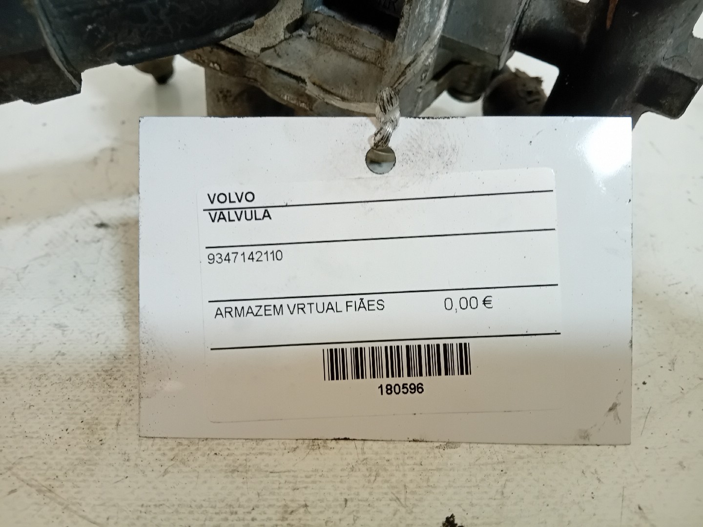 VALVULA VOLVO FL 6 | 85 - 00 Imagem-1