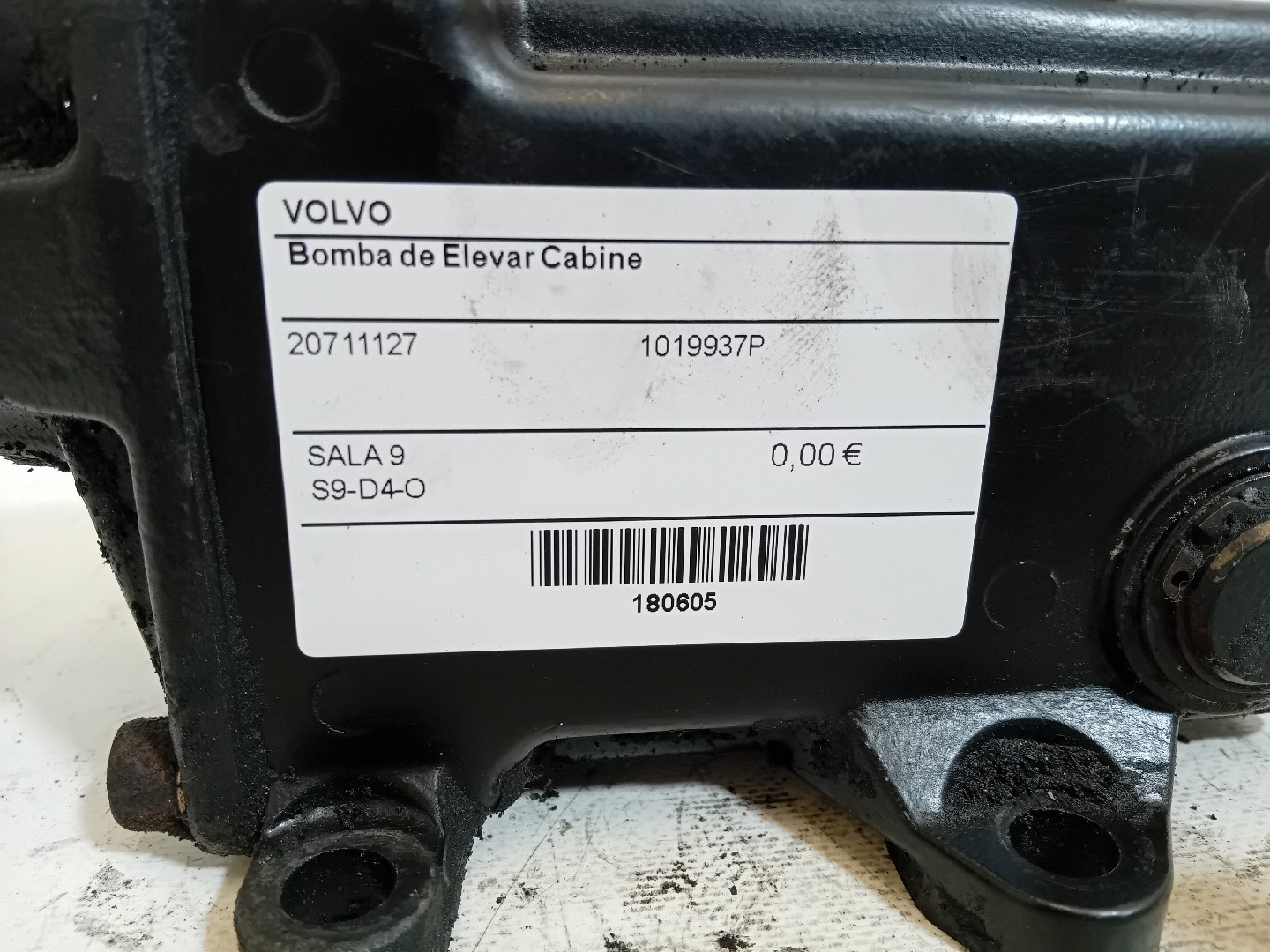 BOMBA DE ELEVAR  CABINE VOLVO FH | 05 -  Imagem-2