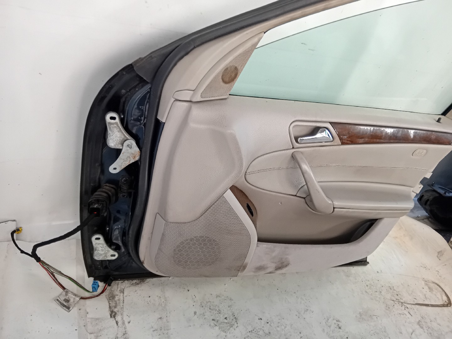 Rear Door Right MERCEDES-BENZ C-CLASS (W203) | 00 - 07 Imagem-7