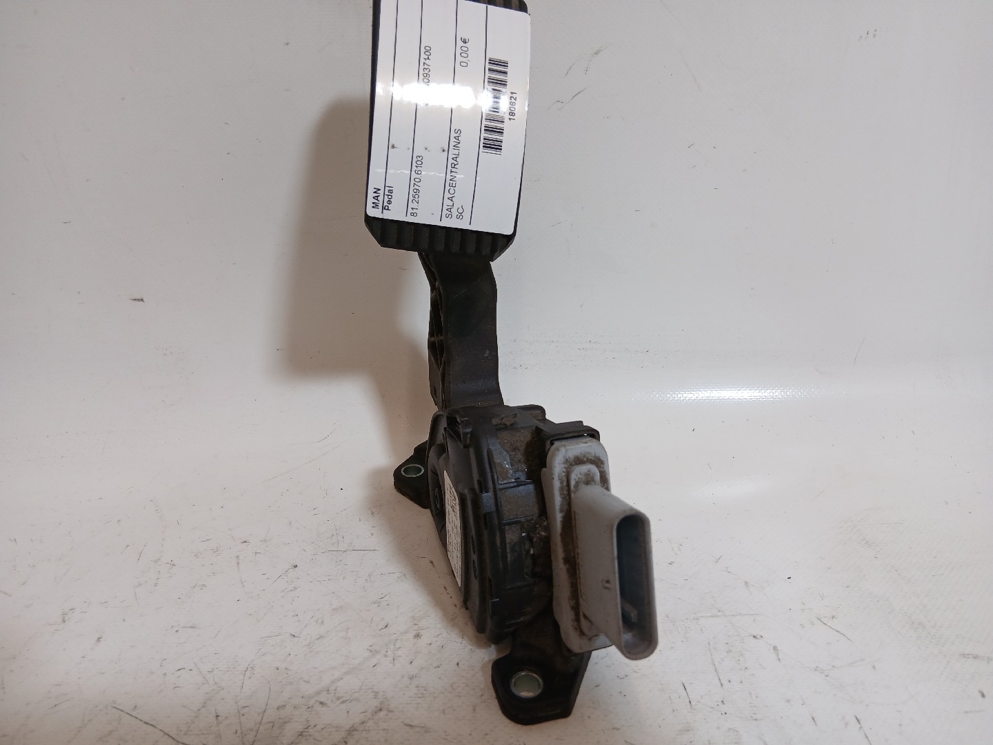Pedal MAN TGX | 07 -  Imagem-1