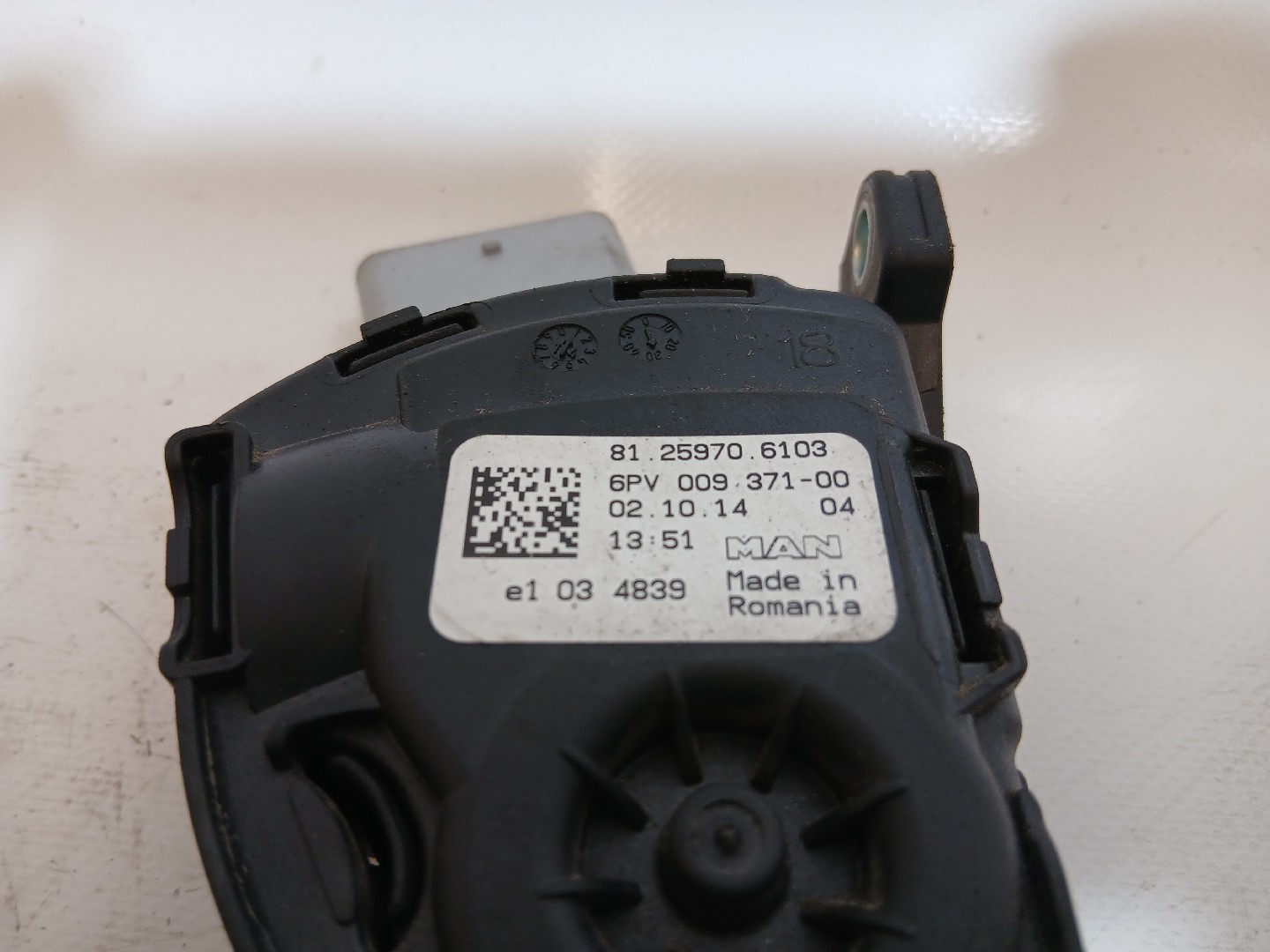 Pedal MAN TGX | 07 -  Imagem-3