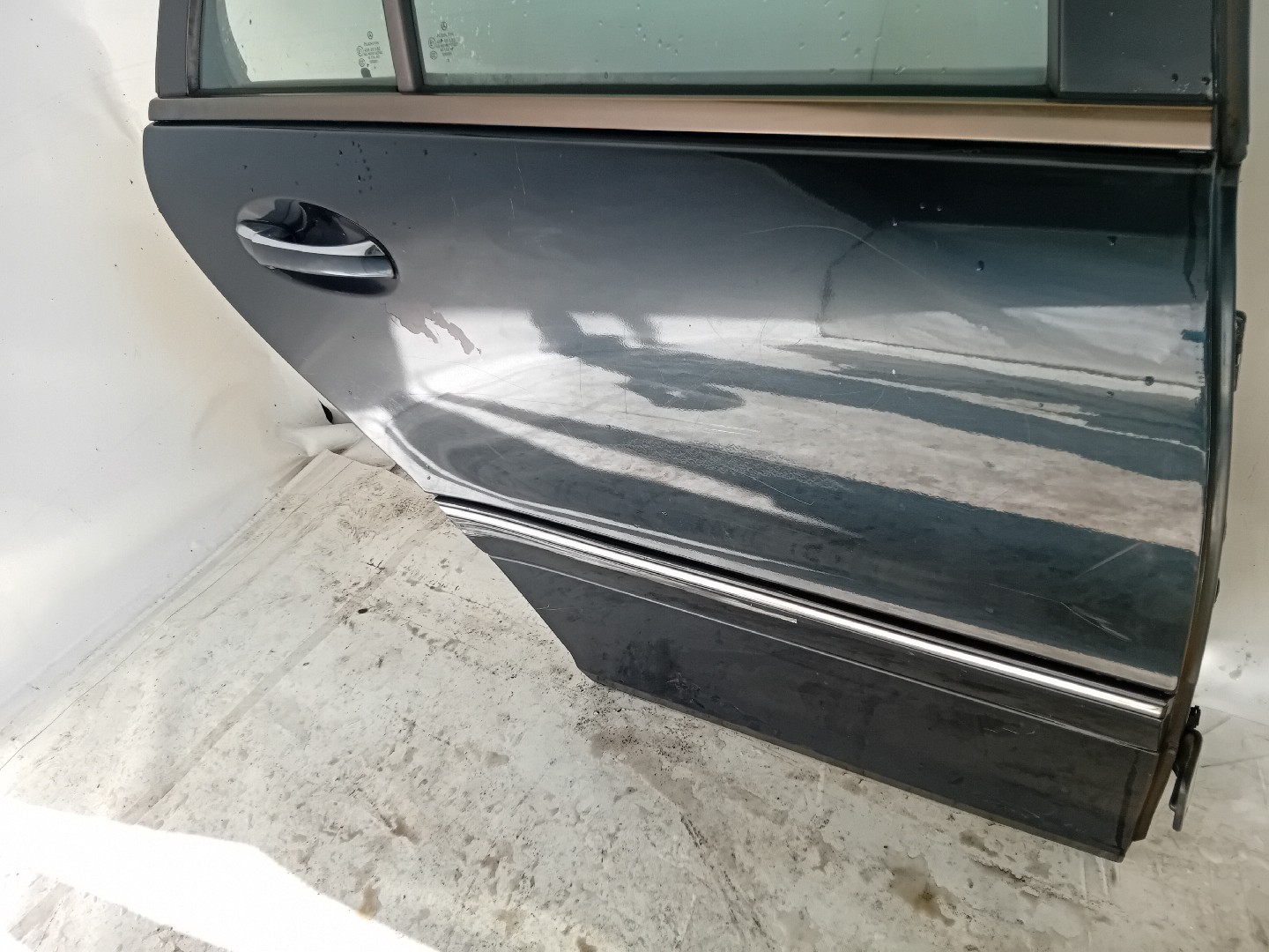 Front Door Right  MERCEDES-BENZ C-CLASS (W203) | 00 - 07 Imagem-4