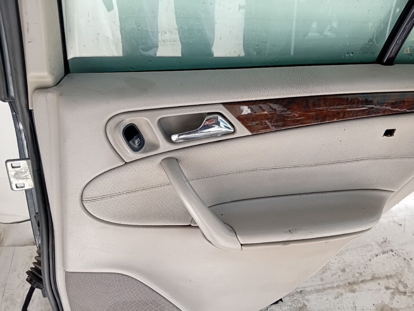 Front Door Right  MERCEDES-BENZ C-CLASS (W203) | 00 - 07 Imagem-11