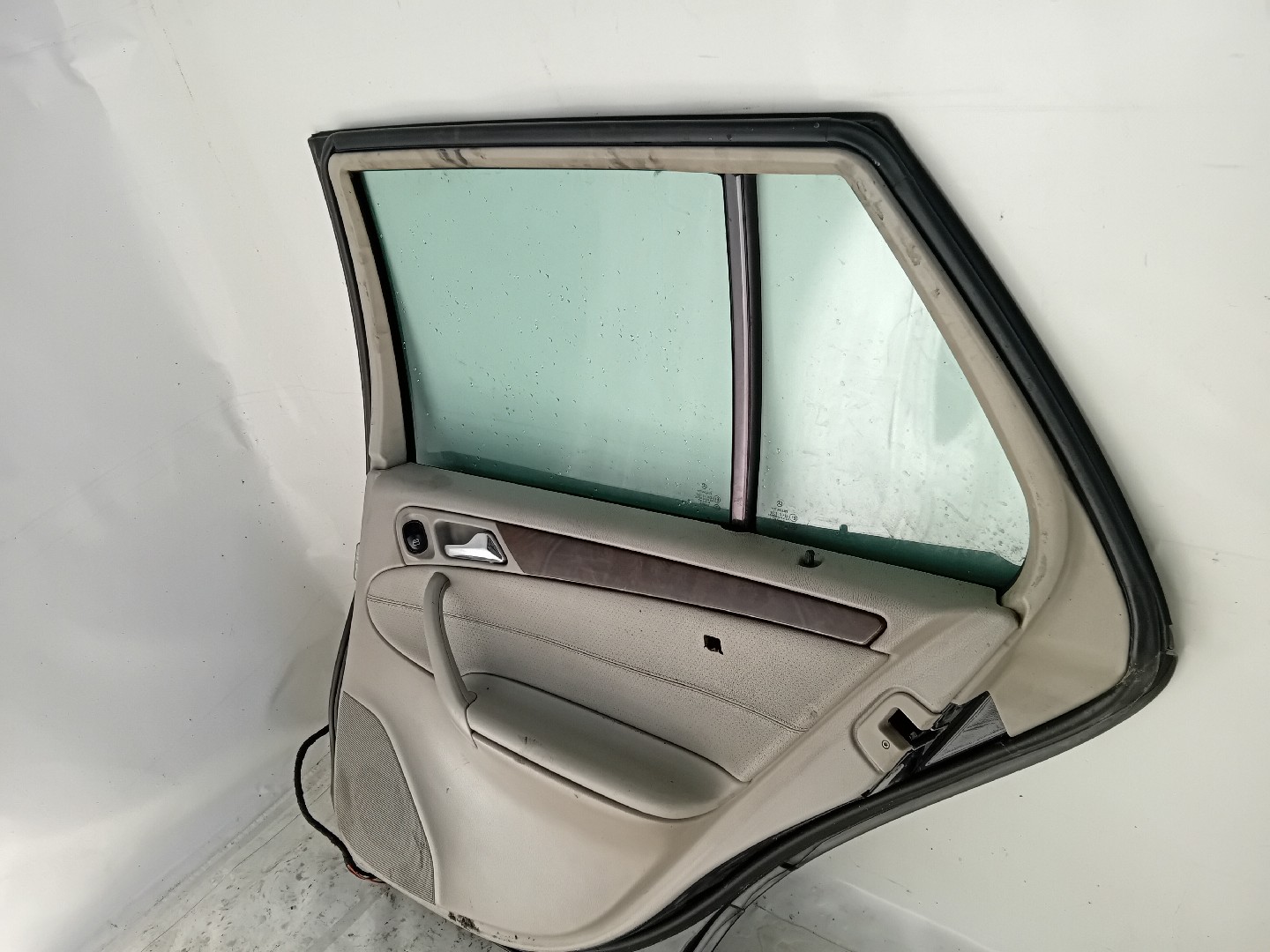 Front Door Right  MERCEDES-BENZ C-CLASS (W203) | 00 - 07 Imagem-8