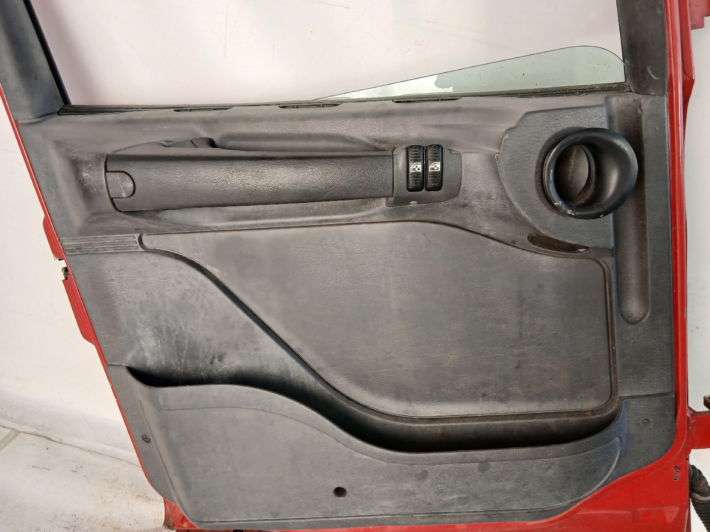 Front Door Left  SCANIA R124A Imagem-6