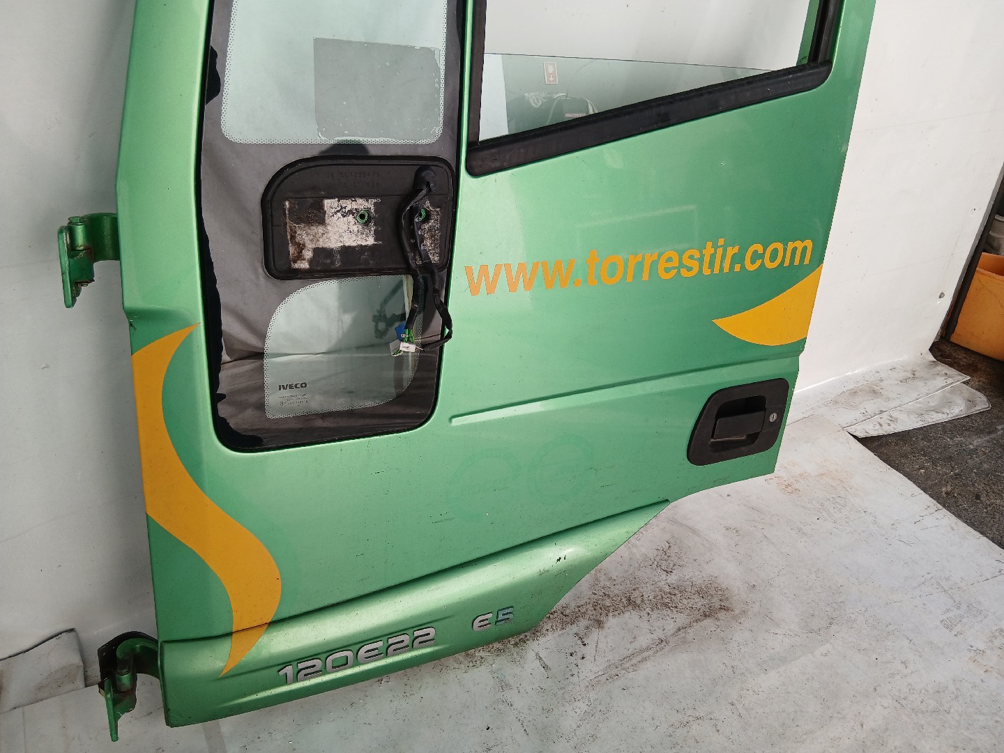 Front Door Left  IVECO EuroCargo IV | 15 Imagem-1