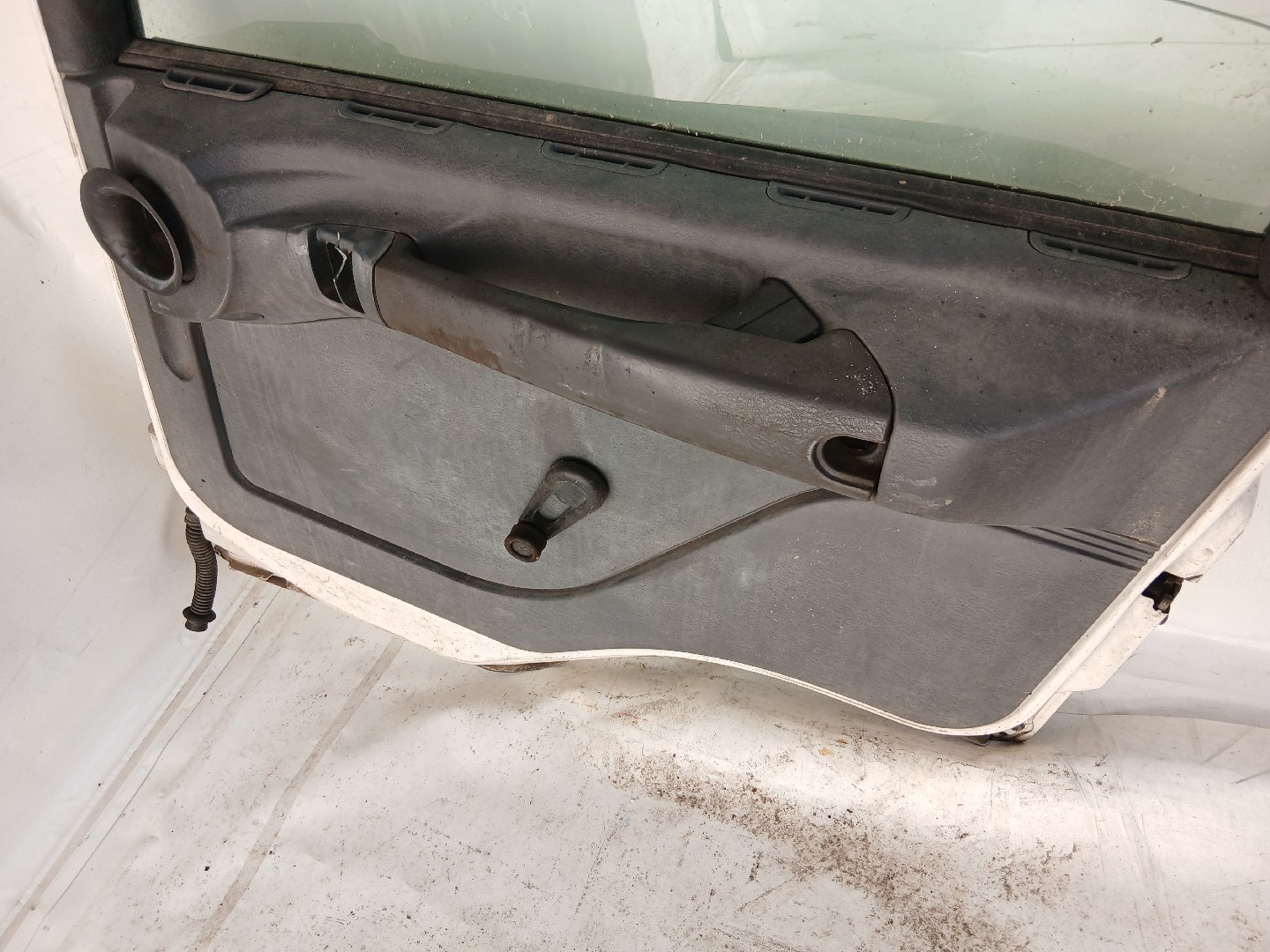 Front Door Right  SCANIA P,G,R,T - series | 03 -  Imagem-5