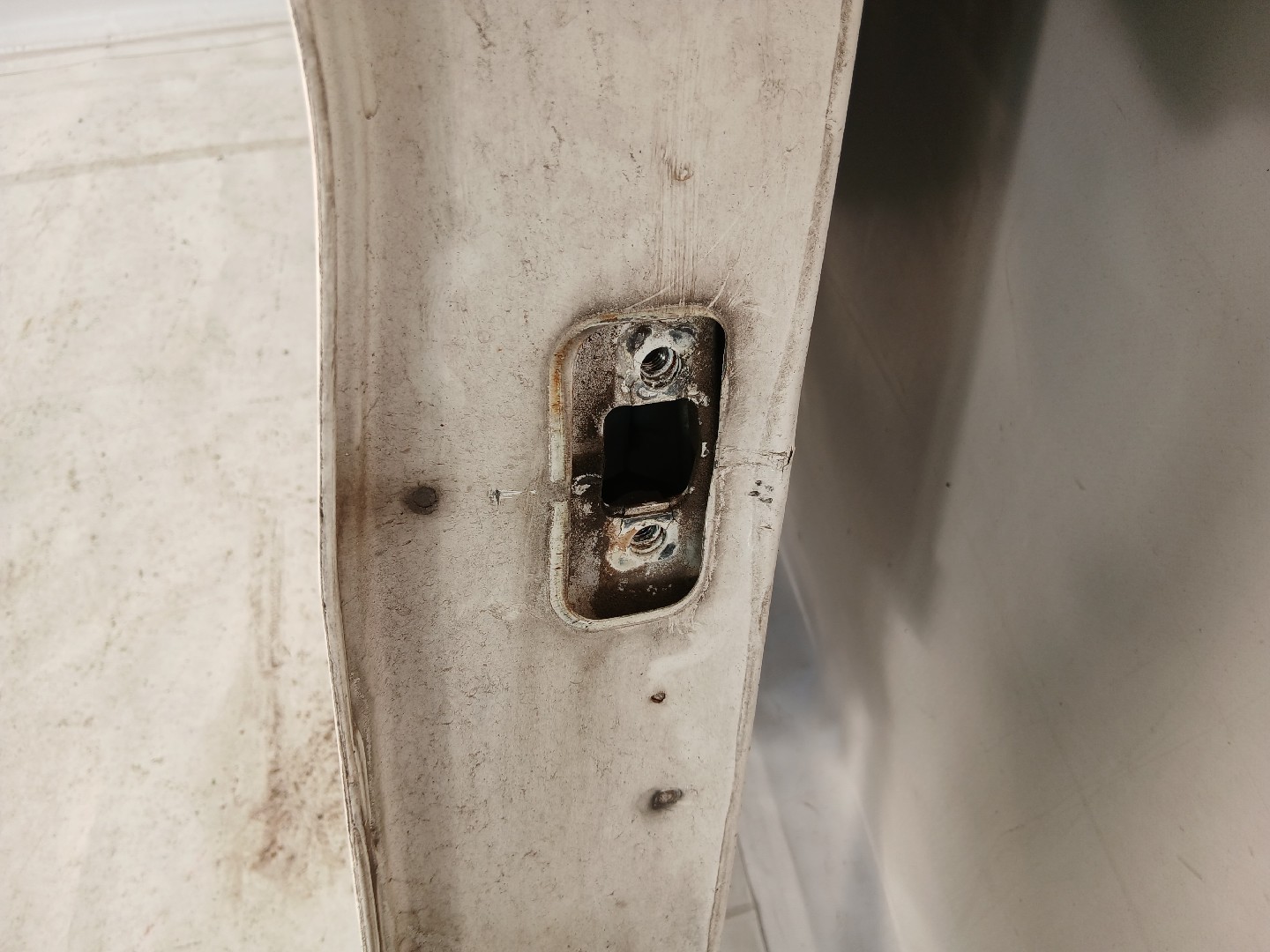 Front Door Right  SCANIA P,G,R,T - series | 03 -  Imagem-2