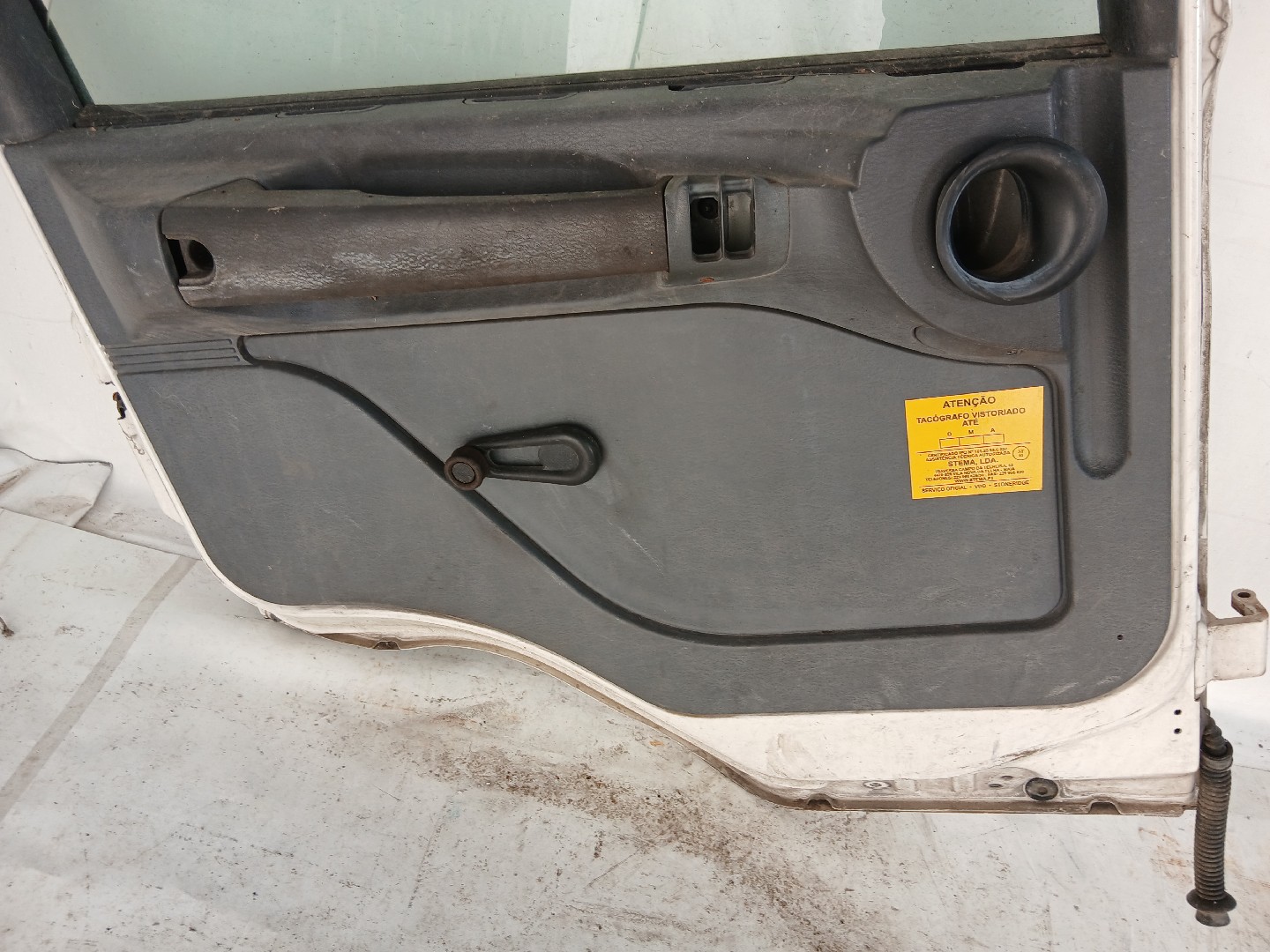 Front Door Left  SCANIA P,G,R,T - series | 03 -  Imagem-5