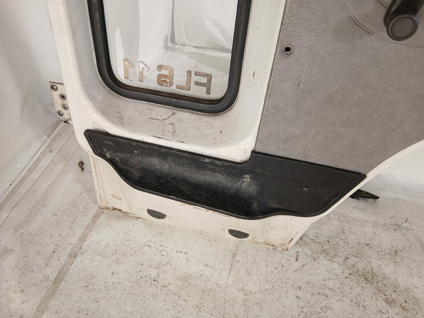 Front Door Right  VOLVO FL 6 | 85 - 00 Imagem-10