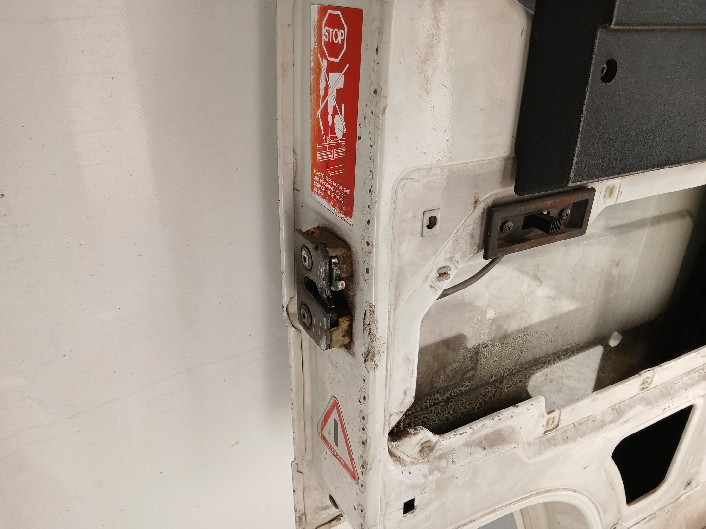 Front Door Left  VOLVO FL 6 | 85 - 00 Imagem-10