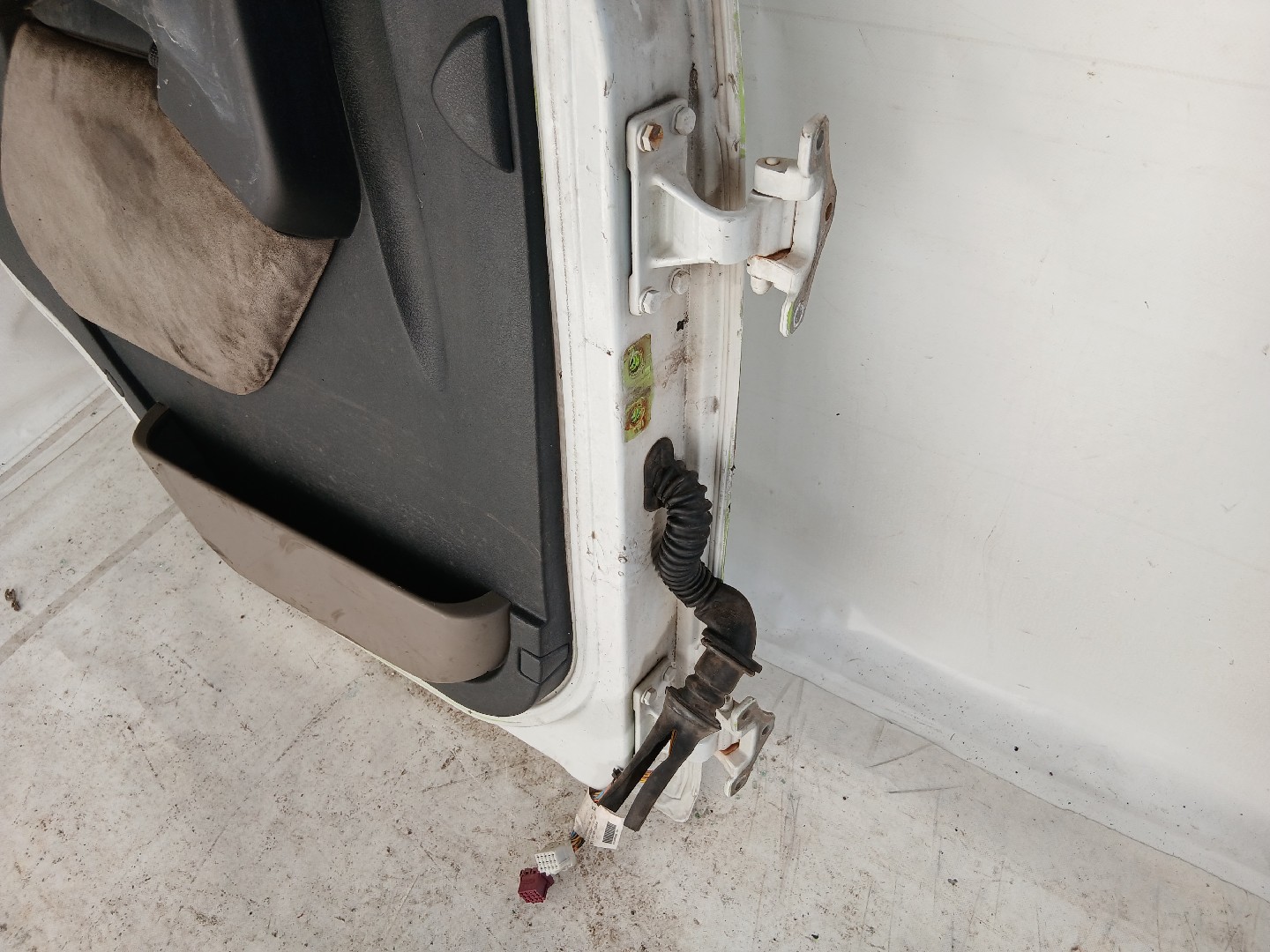 Front Door Left  RENAULT TRUCKS Premium 2 | 05 -  Imagem-7