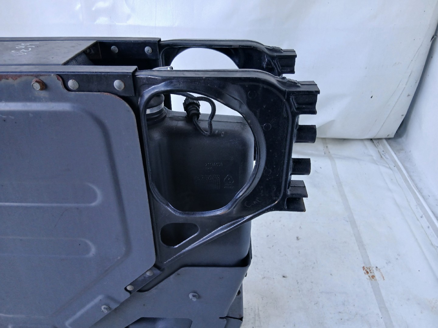Deposito de AdBlue RENAULT TRUCKS Premium 2 | 05 -  Imagem-3